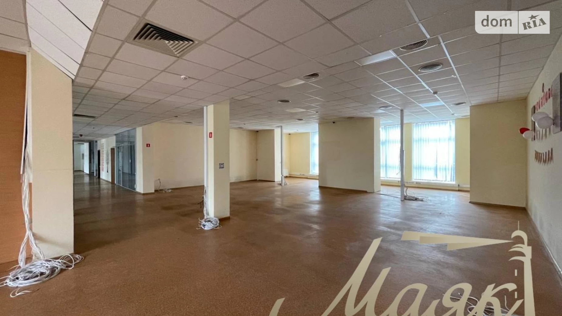 Здається в оренду офіс 1000 кв. м в бізнес-центрі, цена: 6100 $ - фото 2