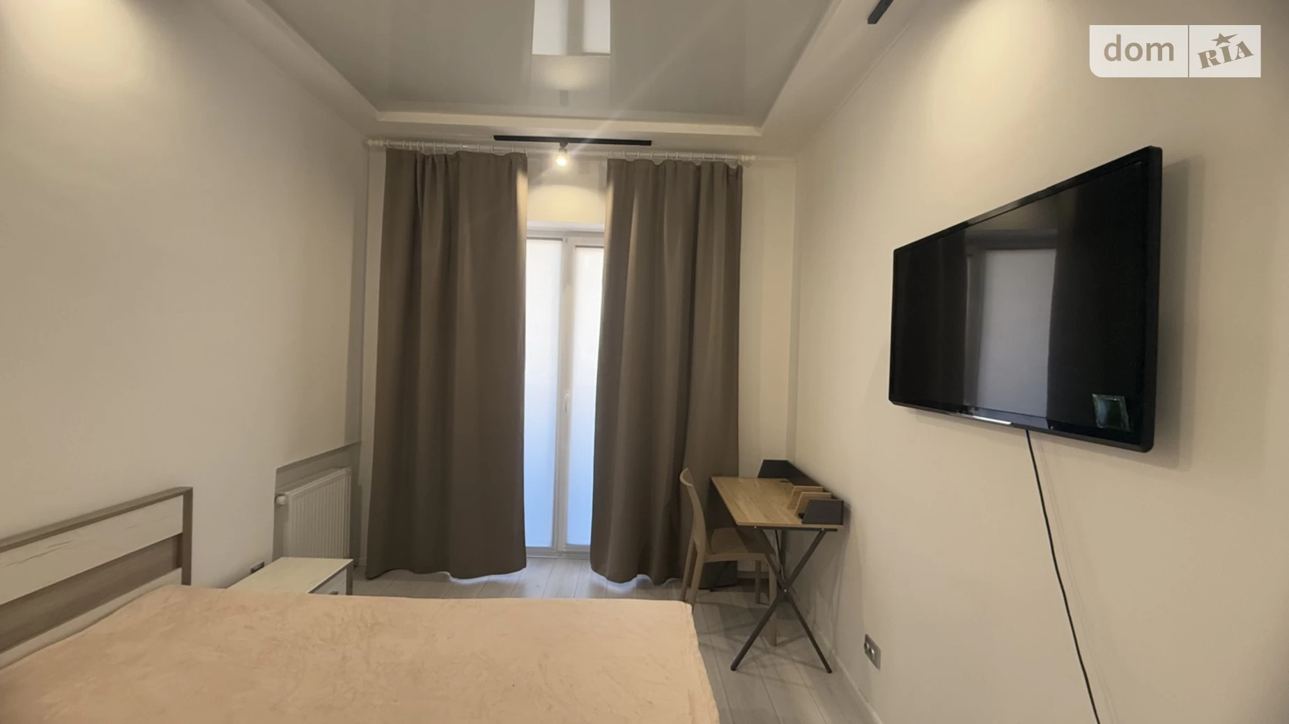 Продается 1-комнатная квартира 40 кв. м в Ужгороде, ул. Заньковецкой, 5Б - фото 4