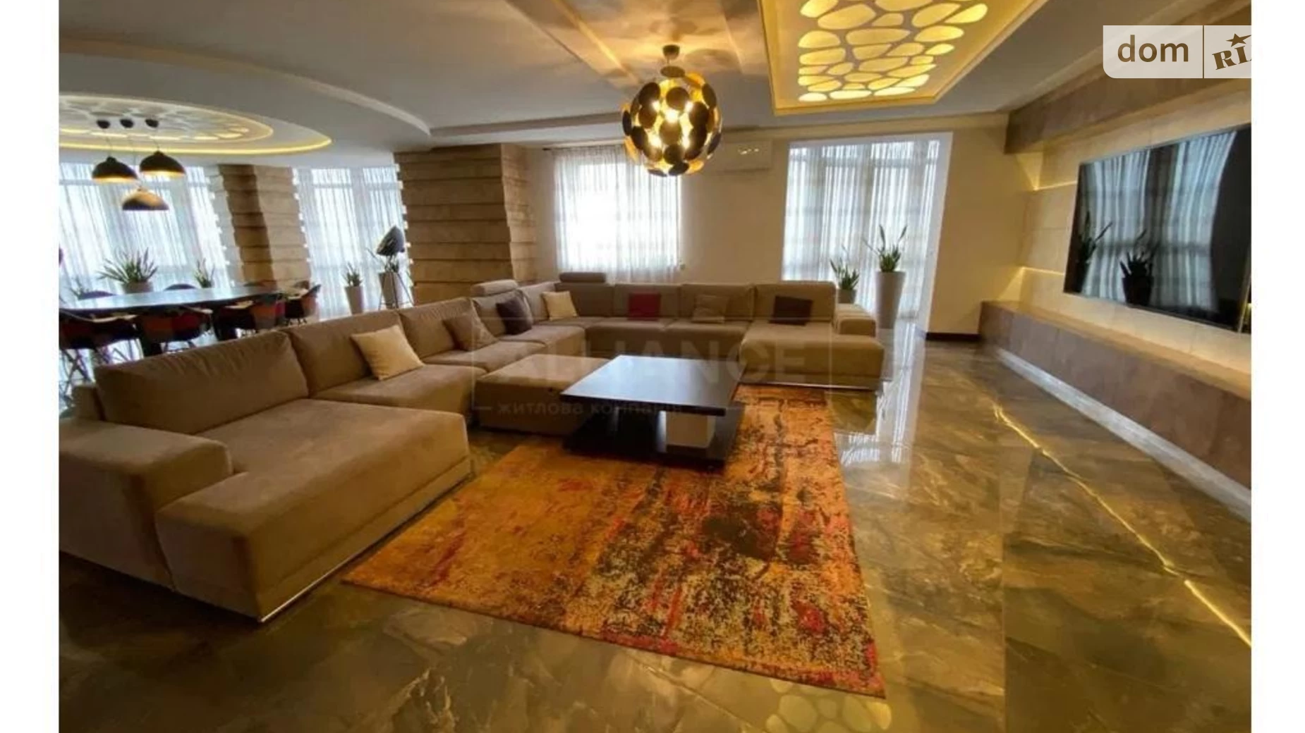 Продається 4-кімнатна квартира 403.6 кв. м у Івано-Франківську, вул. Хоткевича Гната - фото 2