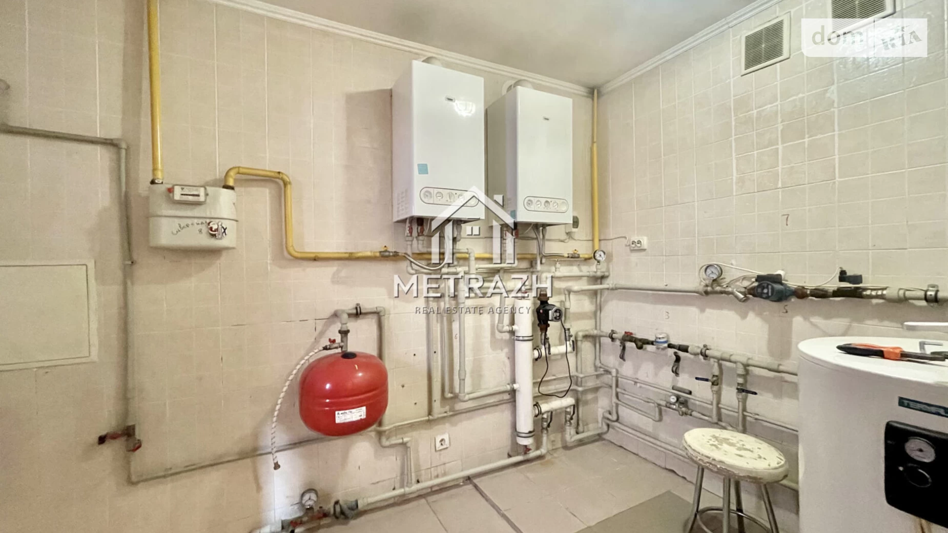Продается одноэтажный дом 386.3 кв. м с гаражом, цена: 220000 $ - фото 2