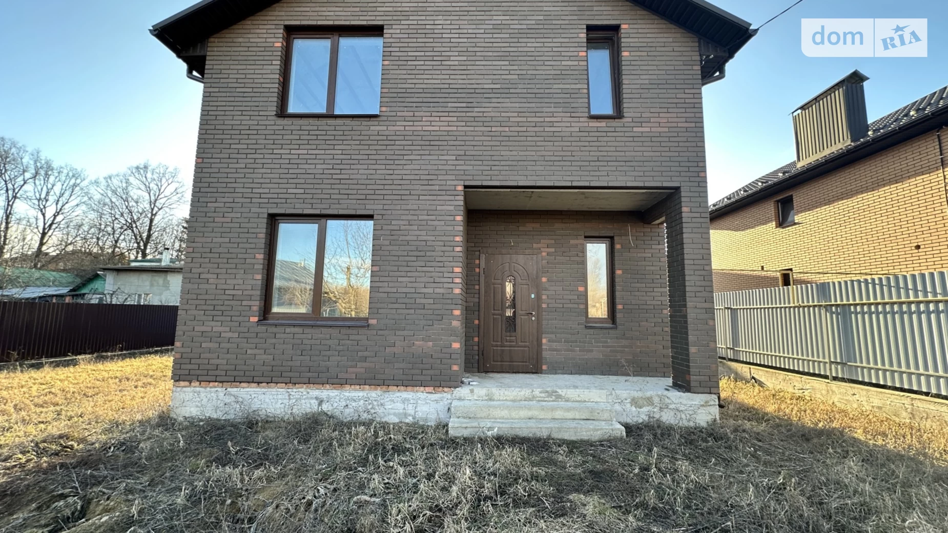 Продается дом на 2 этажа 120 кв. м с камином, цена: 92000 $ - фото 3