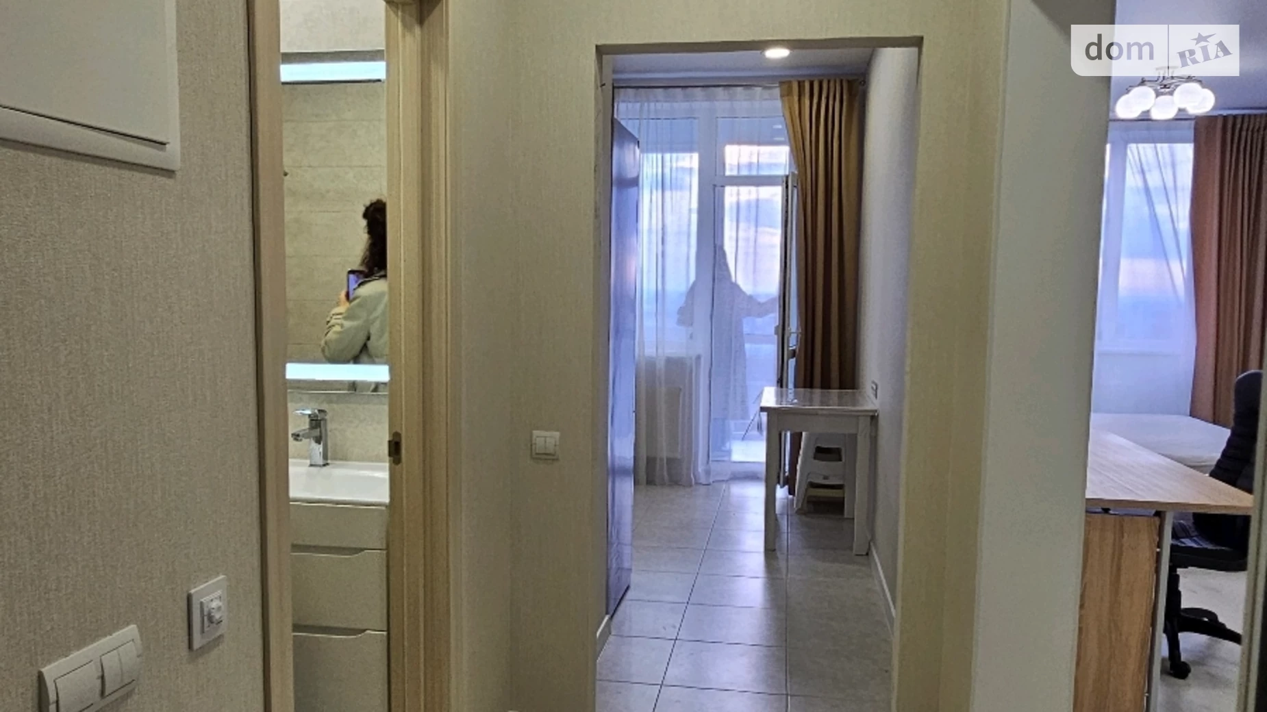Продається 1-кімнатна квартира 45 кв. м у Одесі, вул. Костанді, 104/1 - фото 2