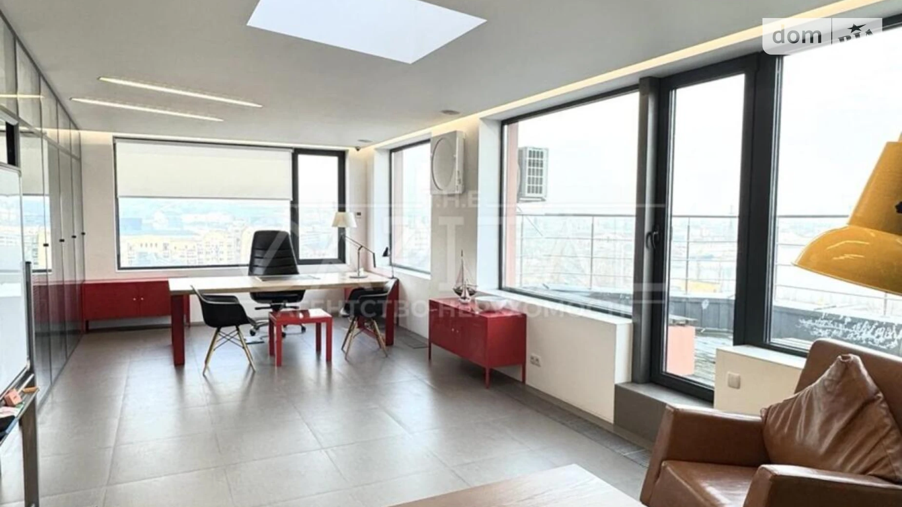 Продается офис 158 кв. м в бизнес-центре, цена: 470000 $ - фото 2