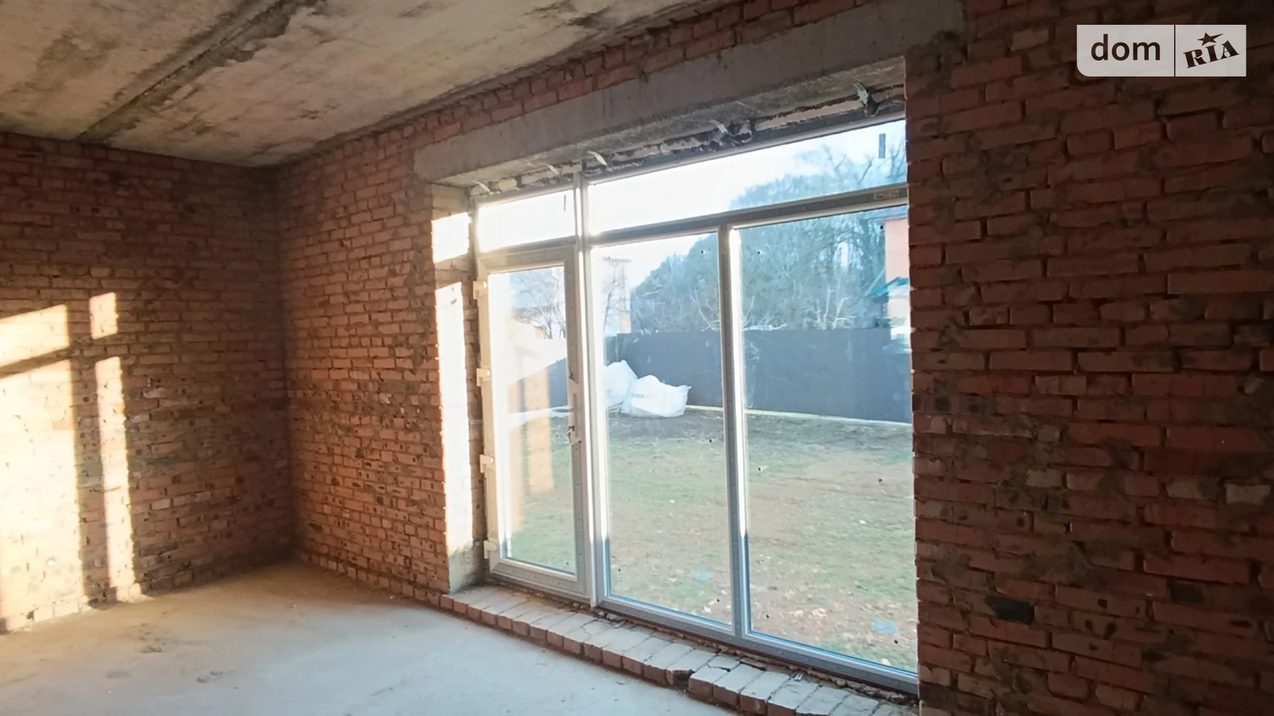 Продается дом на 2 этажа 126 кв. м с гаражом, цена: 81000 $ - фото 3