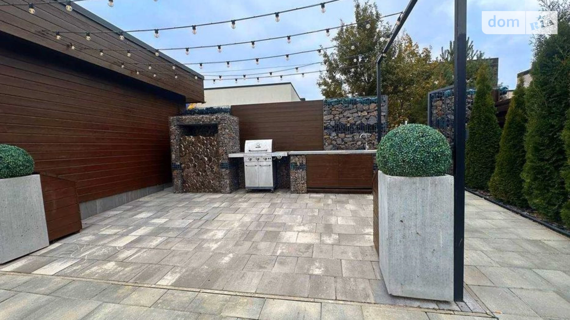 Продается дом на 2 этажа 246.7 кв. м с садом, цена: 375000 $ - фото 4