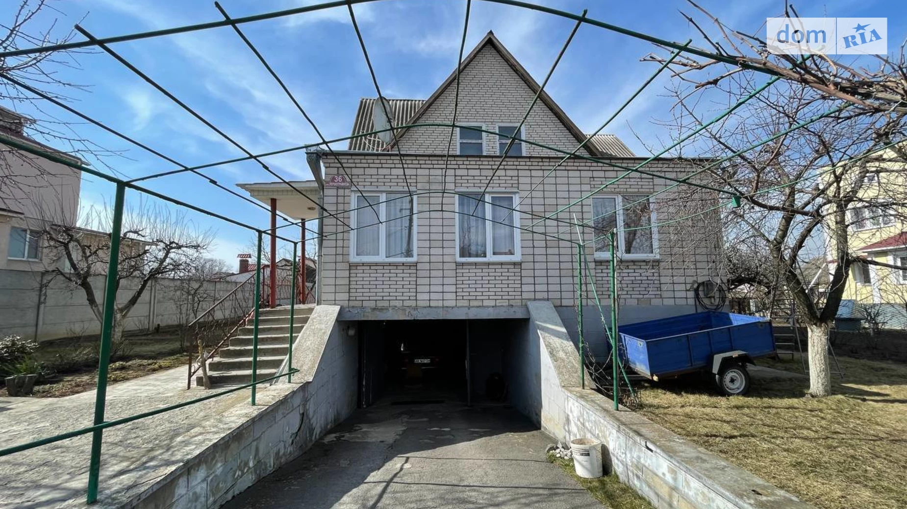 Продается дом на 2 этажа 284 кв. м с мансардой, цена: 100000 $ - фото 2