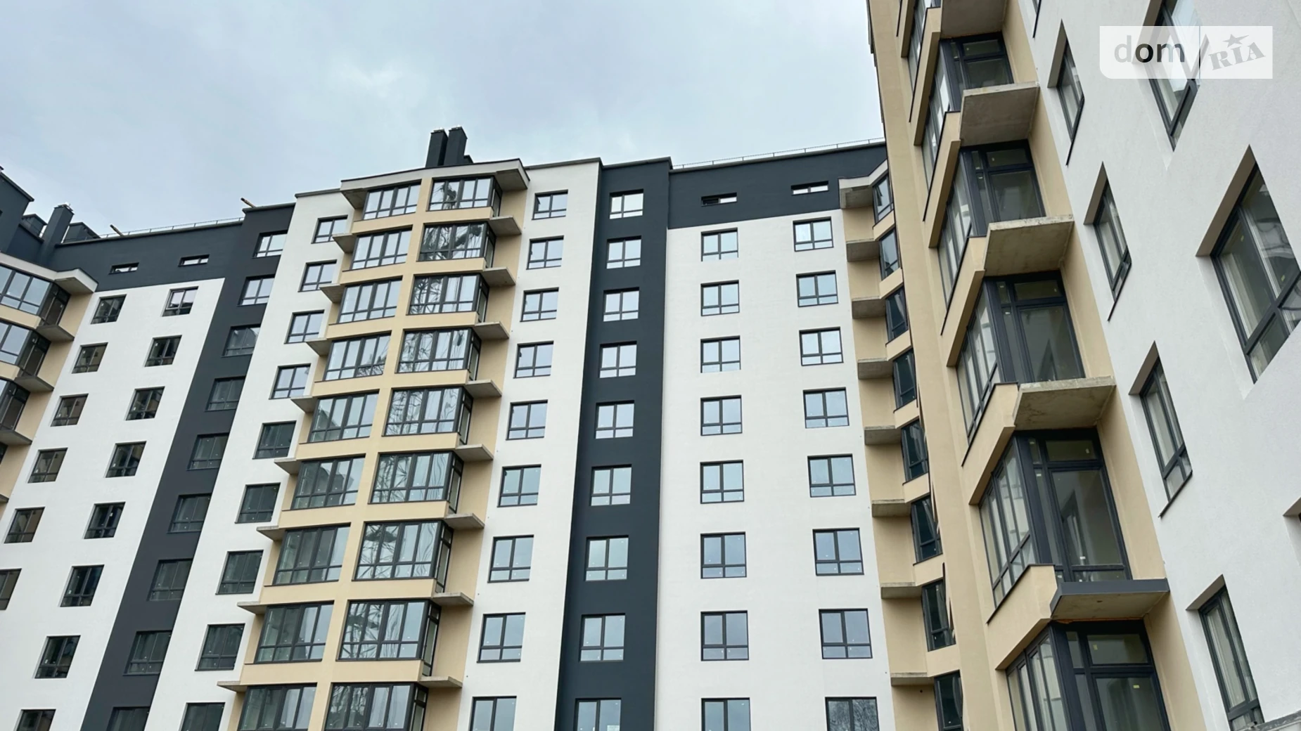 Продается 2-комнатная квартира 80.32 кв. м в Хмельницком, ул. Заречанская, 3/3В - фото 2