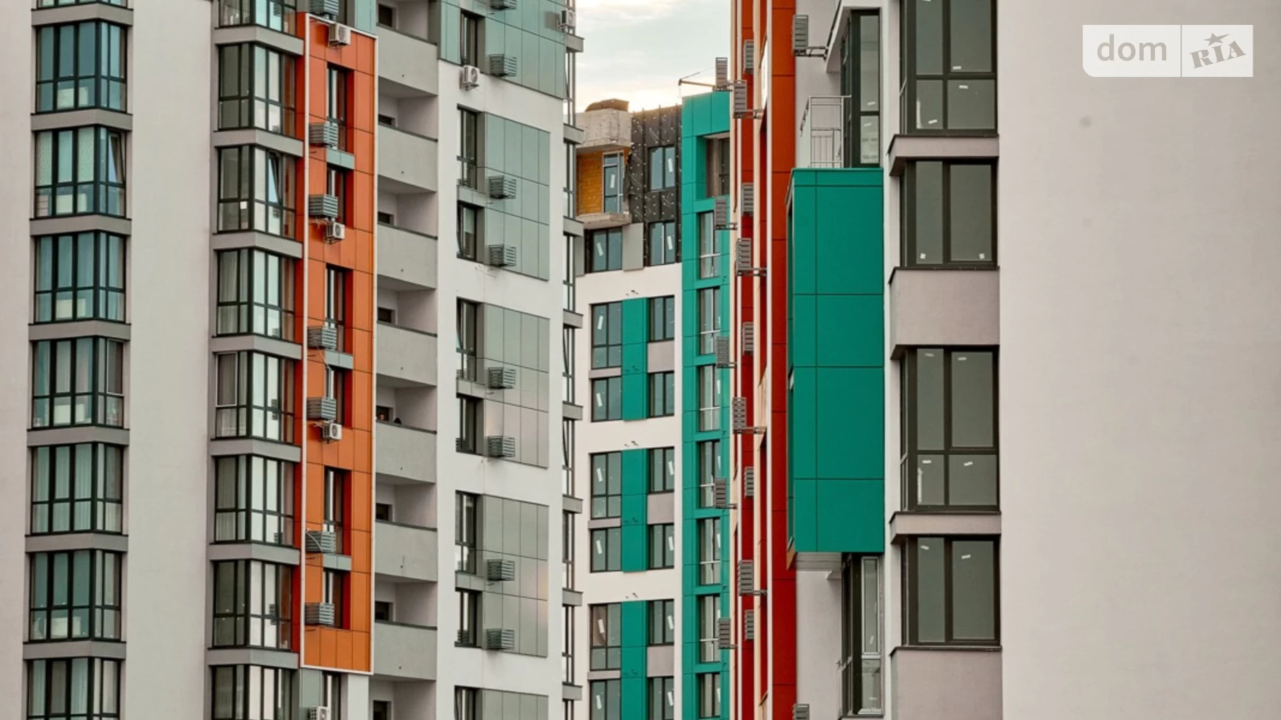 Продается 3-комнатная квартира 127.92 кв. м в Петропавловской Борщаговке, ул. Хрустальная, 1Б - фото 2