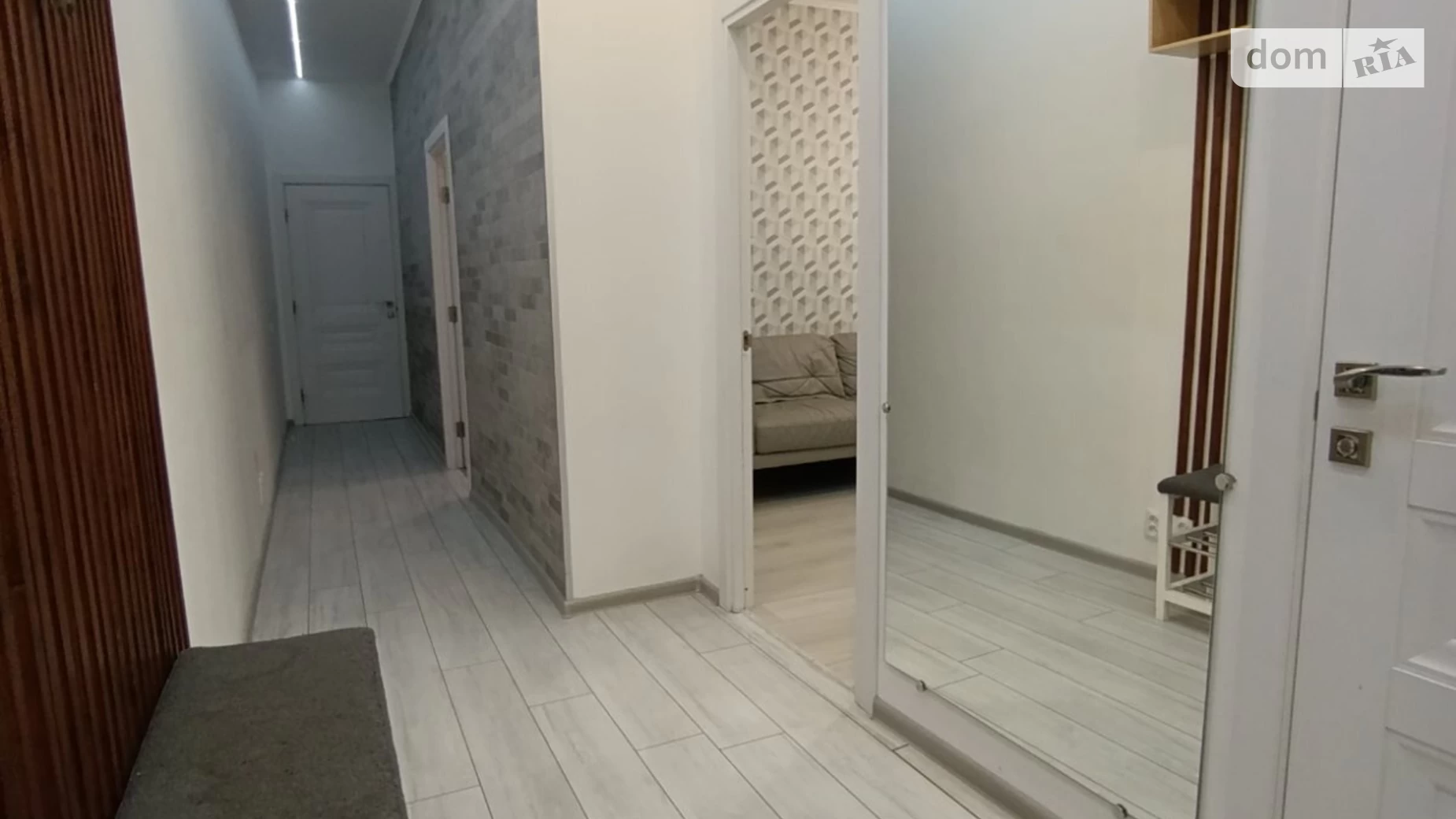 2-комнатная квартира 61 кв. м в Тернополе, ул. Опильского Юлиана - фото 3