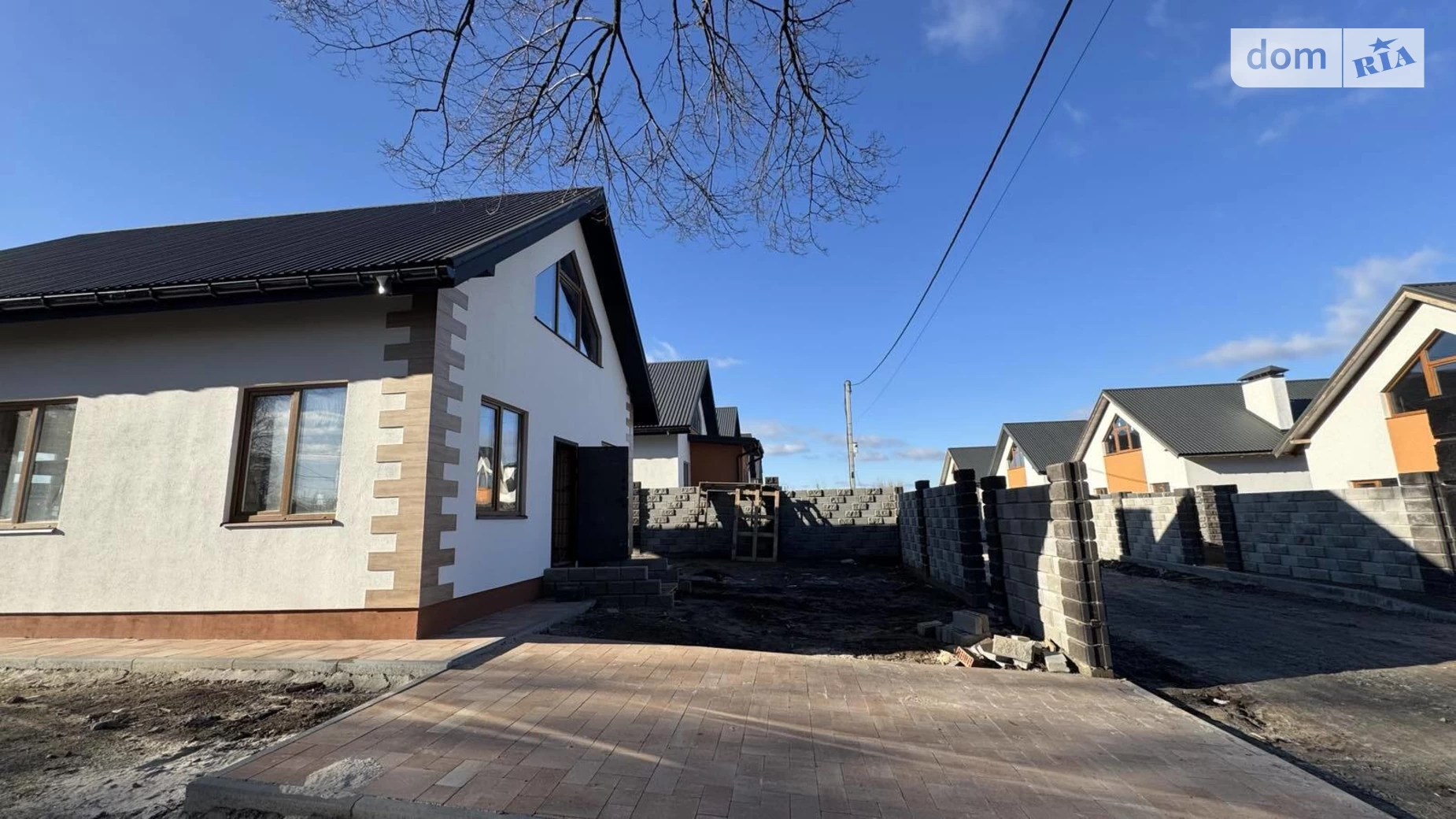 Продается дом на 2 этажа 120 кв. м с балконом, цена: 62990 $ - фото 2