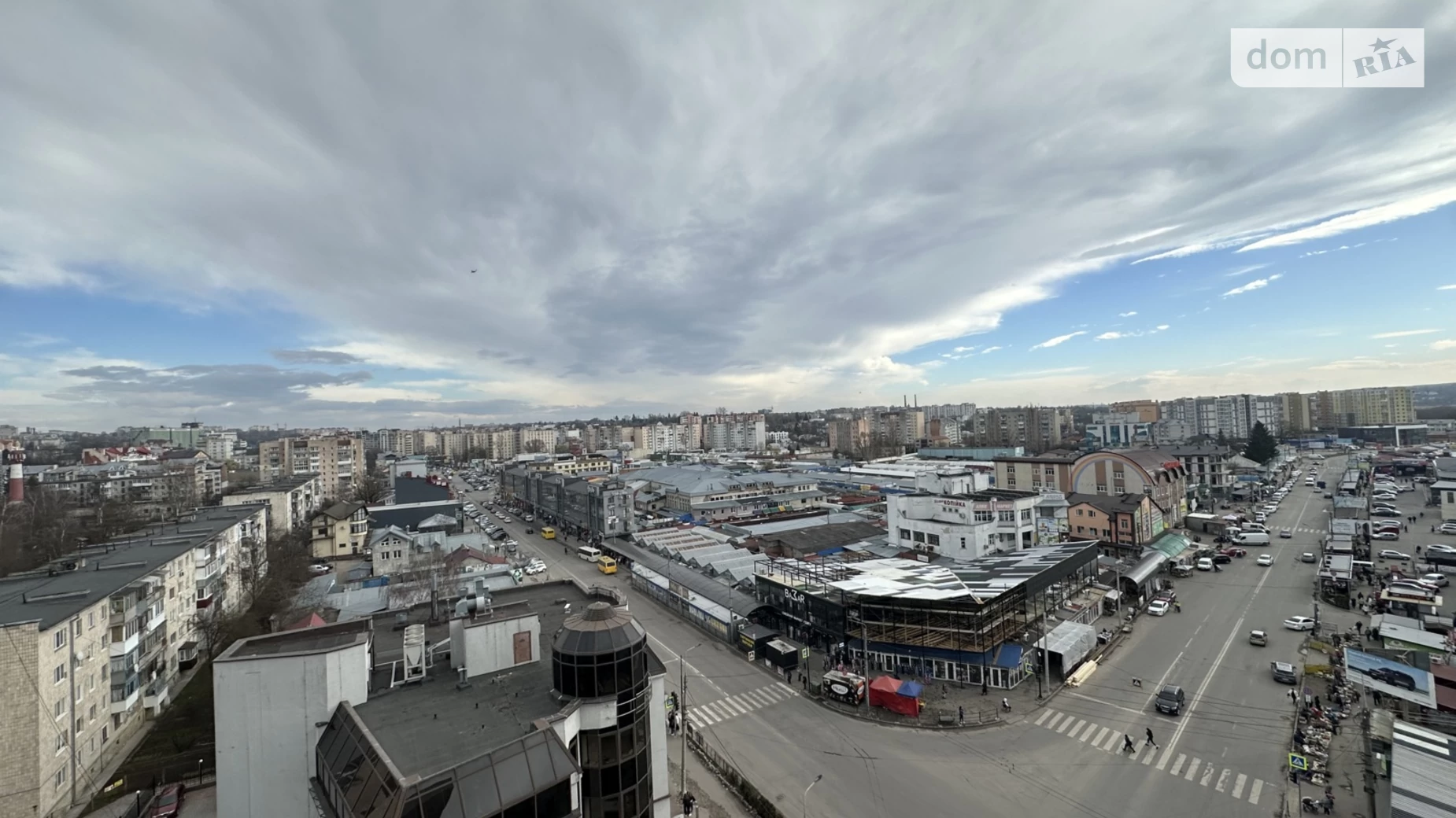 3-комнатная квартира 84 кв. м в Тернополе, ул. Торговица(Живова Анатолия) - фото 4