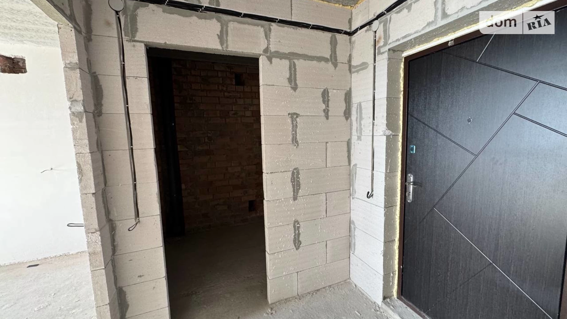 Продается 1-комнатная квартира 43.5 кв. м в Хмельницком, цена: 39500 $ - фото 2