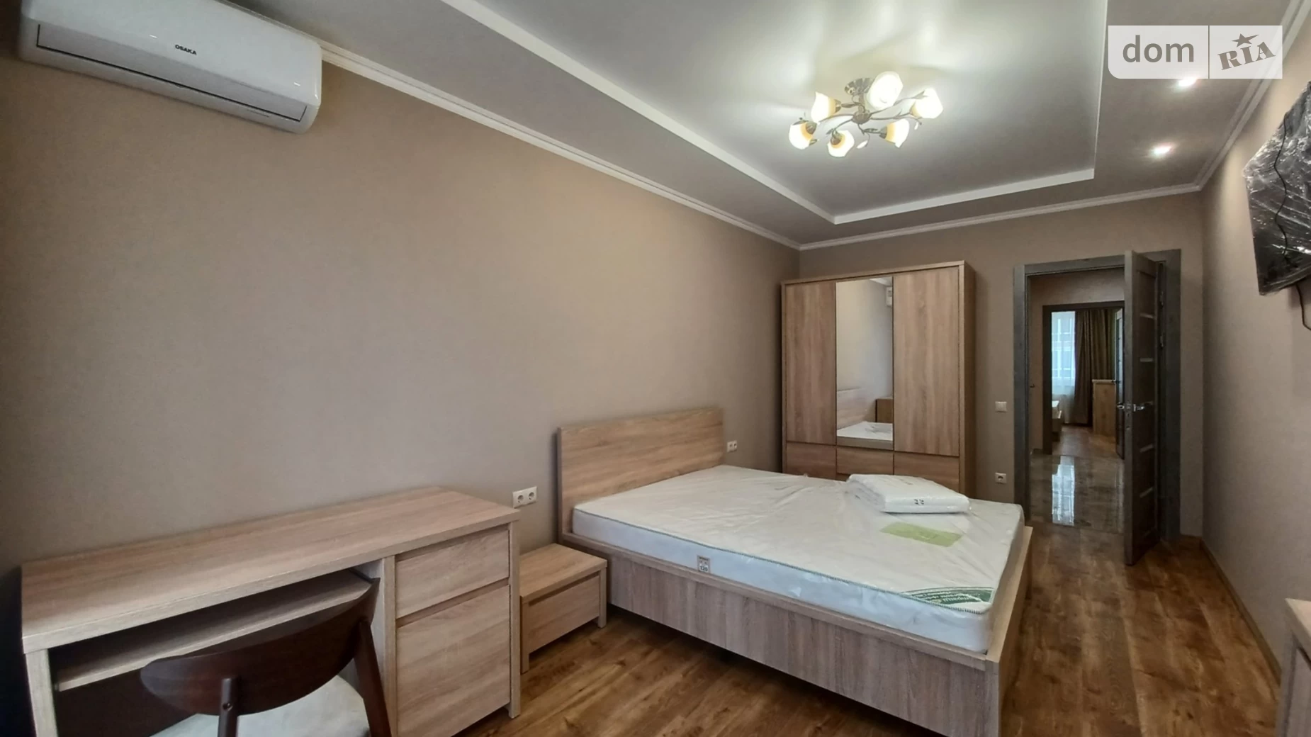 Здається в оренду 2-кімнатна квартира 65 кв. м у, цена: 400 $ - фото 2