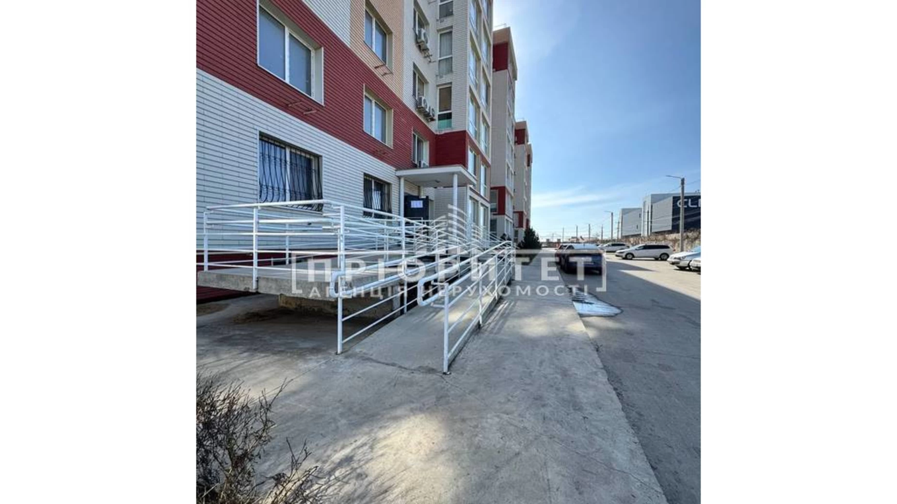 Продается 2-комнатная квартира 61 кв. м в, цена: 46000 $ - фото 2