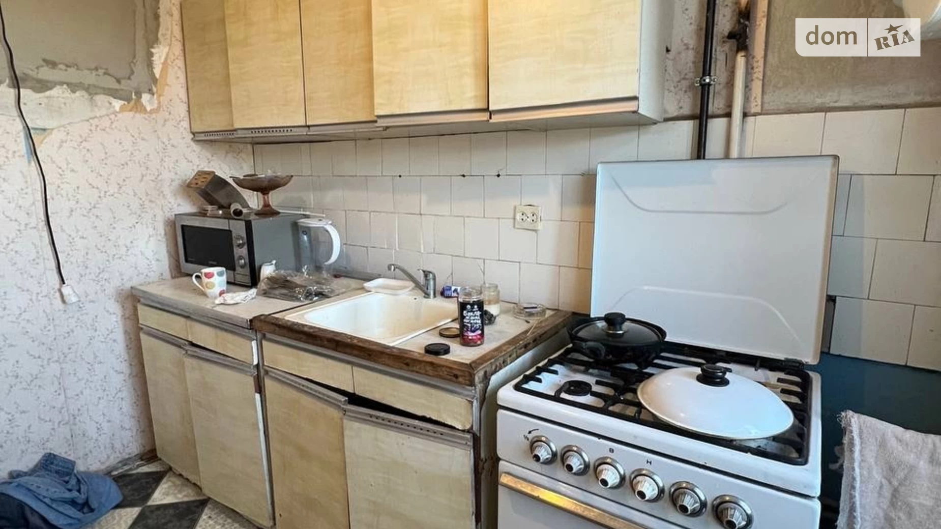 Продается 2-комнатная квартира 52 кв. м в Ивано-Франковске, ул. Коновальца Евгения, 130 - фото 2
