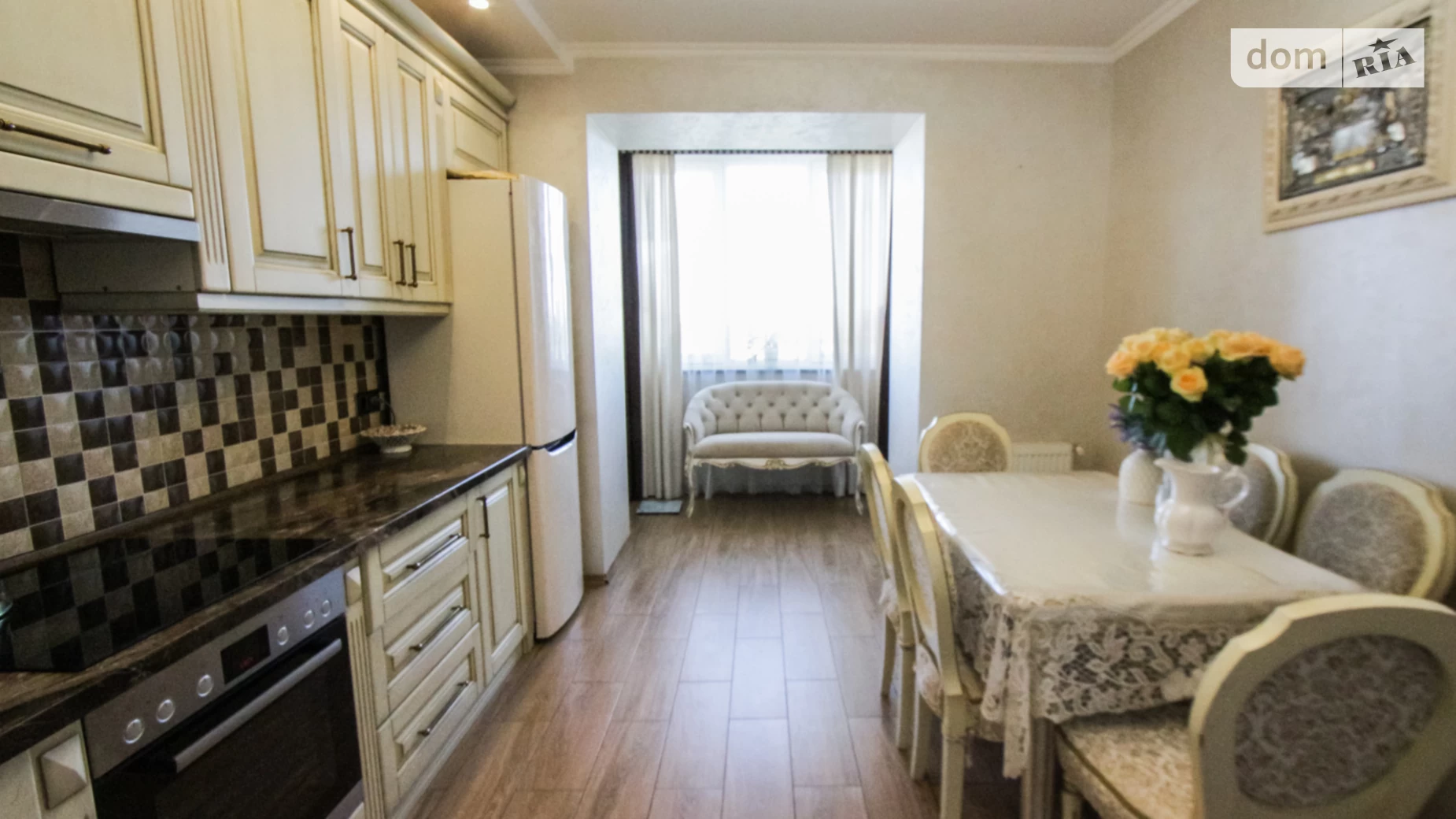 3-комнатная квартира 75 кв. м в Луцке, ул. Чернышевского - фото 4