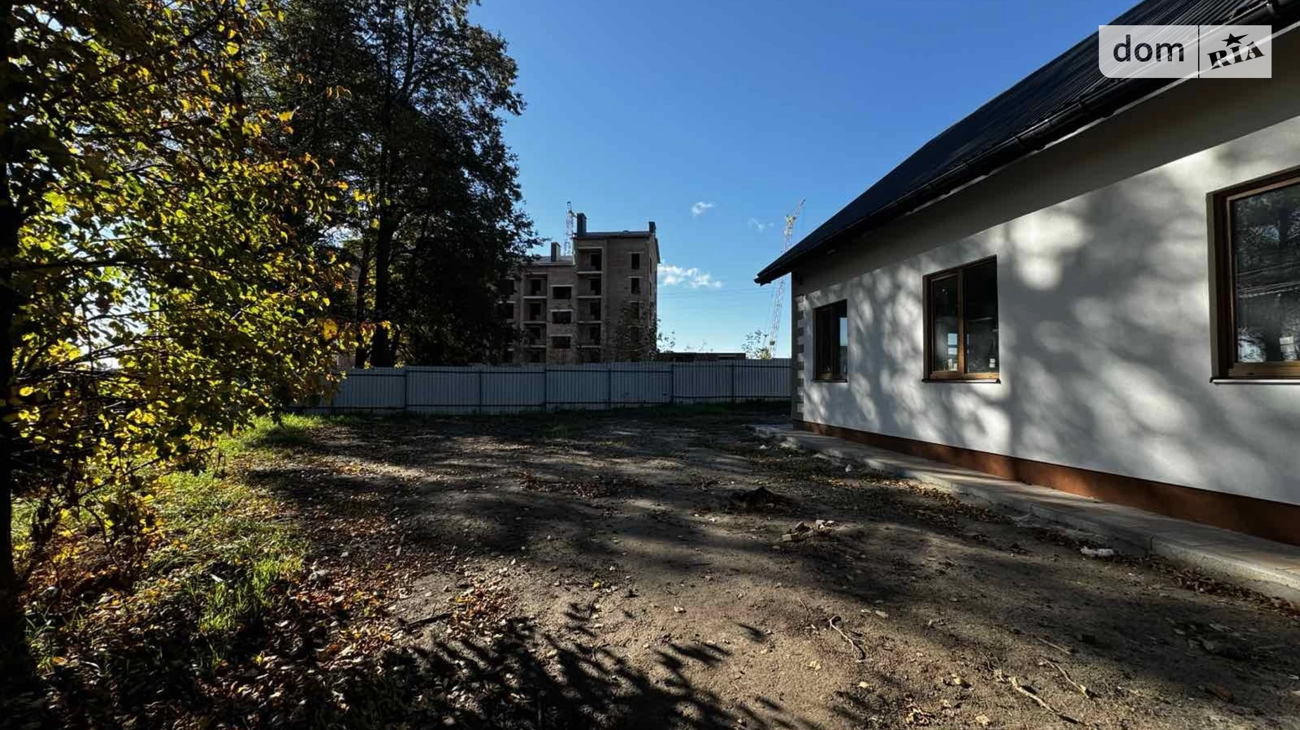 Продается дом на 2 этажа 120 кв. м с камином, цена: 85000 $ - фото 2