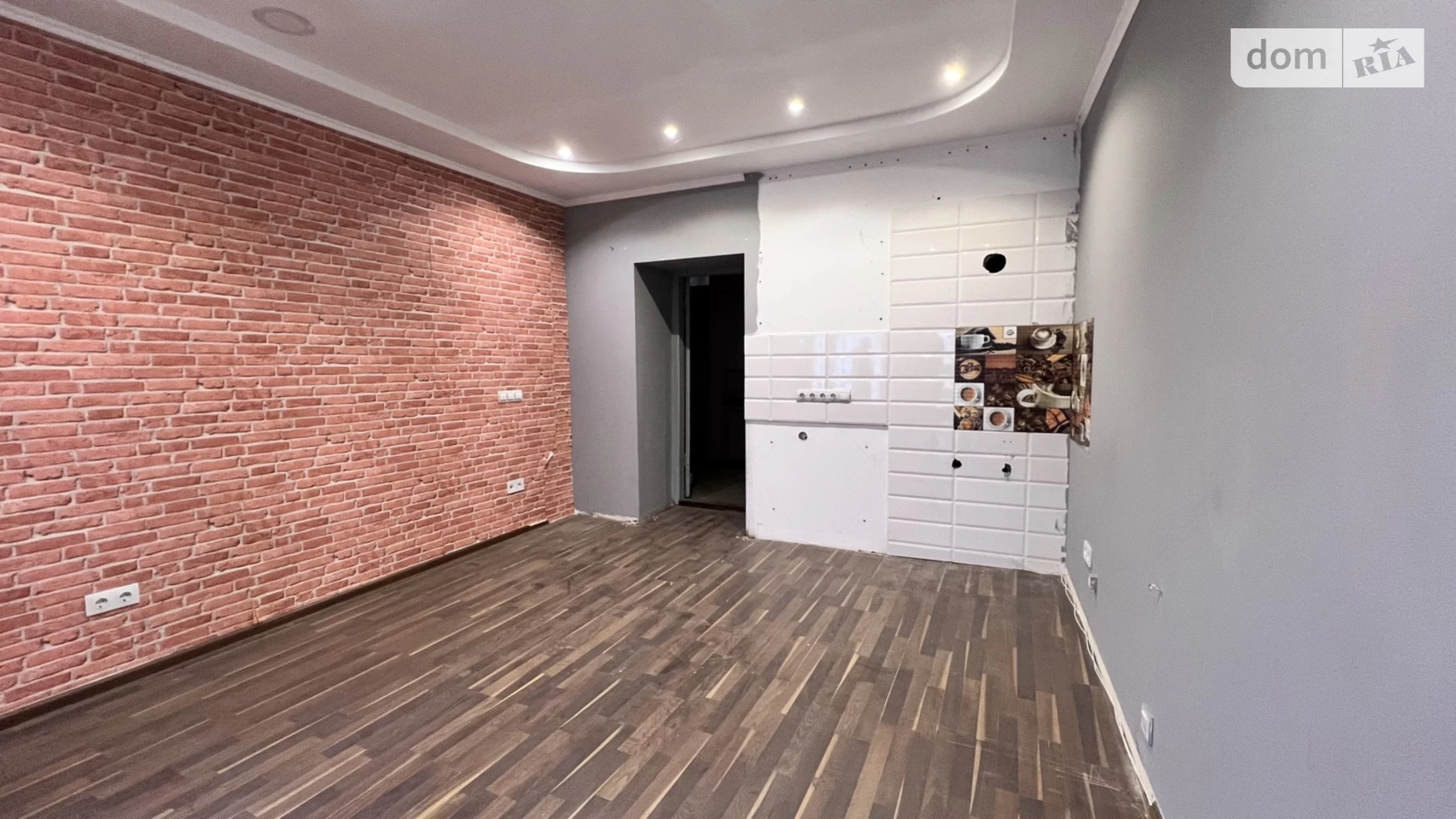 Сдается в аренду офис 43 кв. м в бизнес-центре, цена: 450 $ - фото 3