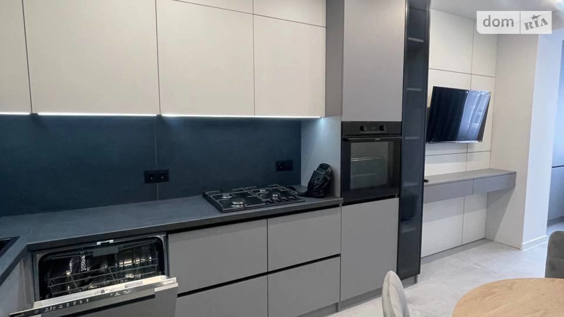 Продается 2-комнатная квартира 81 кв. м в Хмельницком, ул. Кармелюка, 3В - фото 3