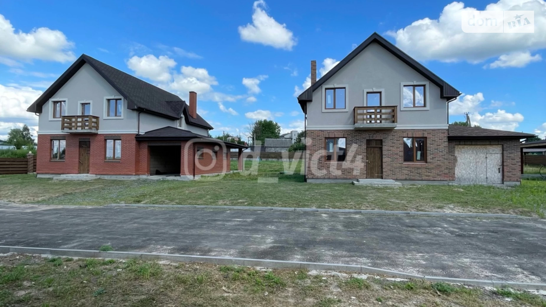 Продается дом на 2 этажа 212 кв. м с камином, цена: 128000 $ - фото 5