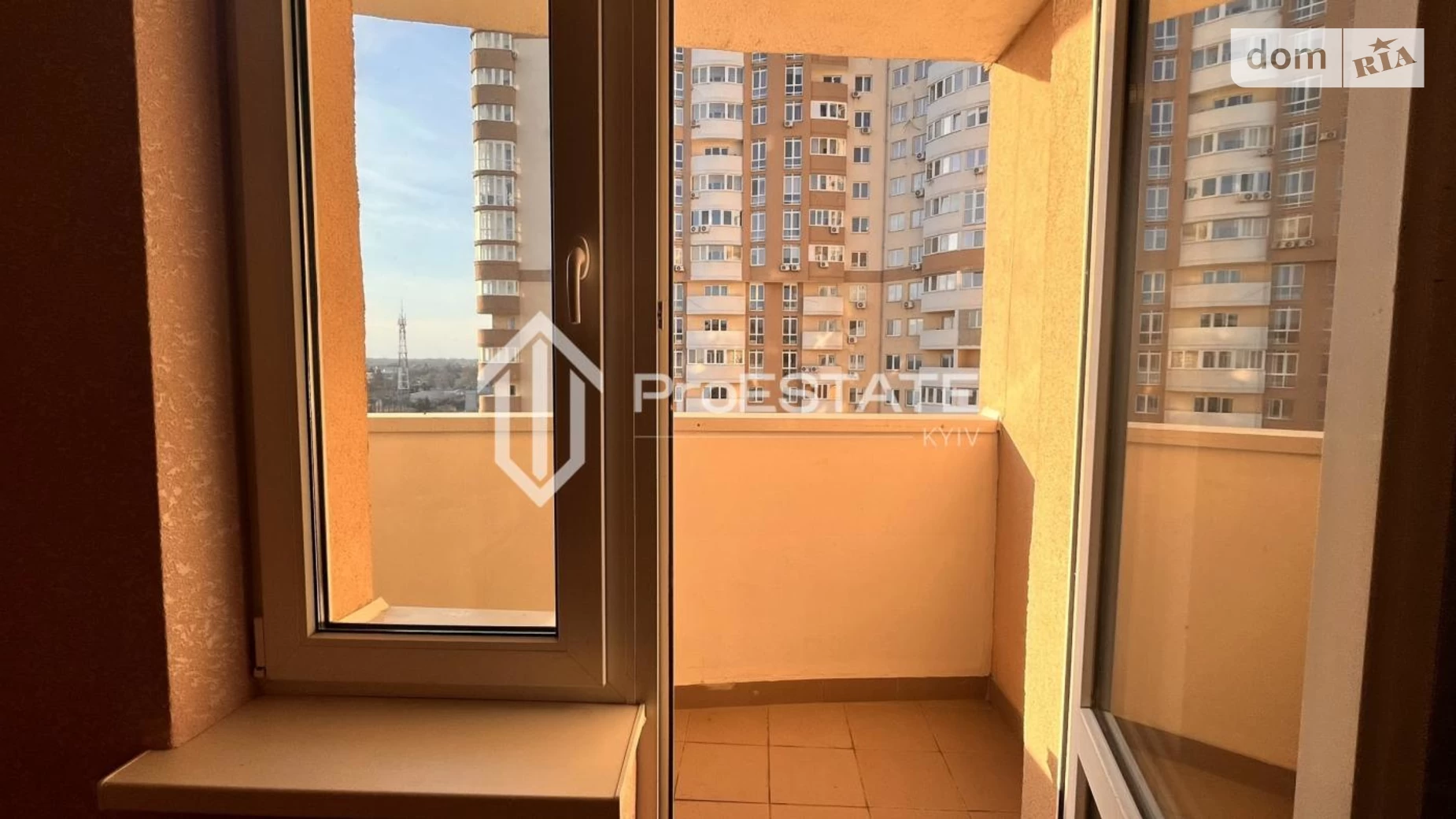 Продается 3-комнатная квартира 80.8 кв. м в Борисполе, цена: 57500 $ - фото 2
