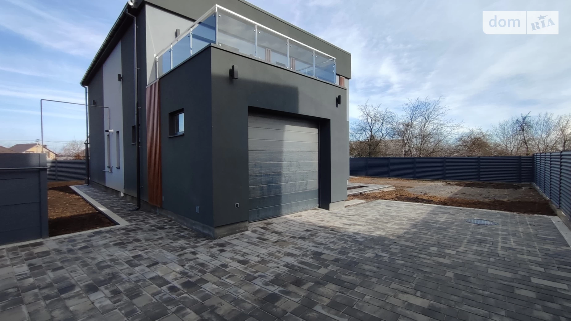 Продается дом на 2 этажа 310 кв. м с террасой, цена: 250000 $ - фото 2