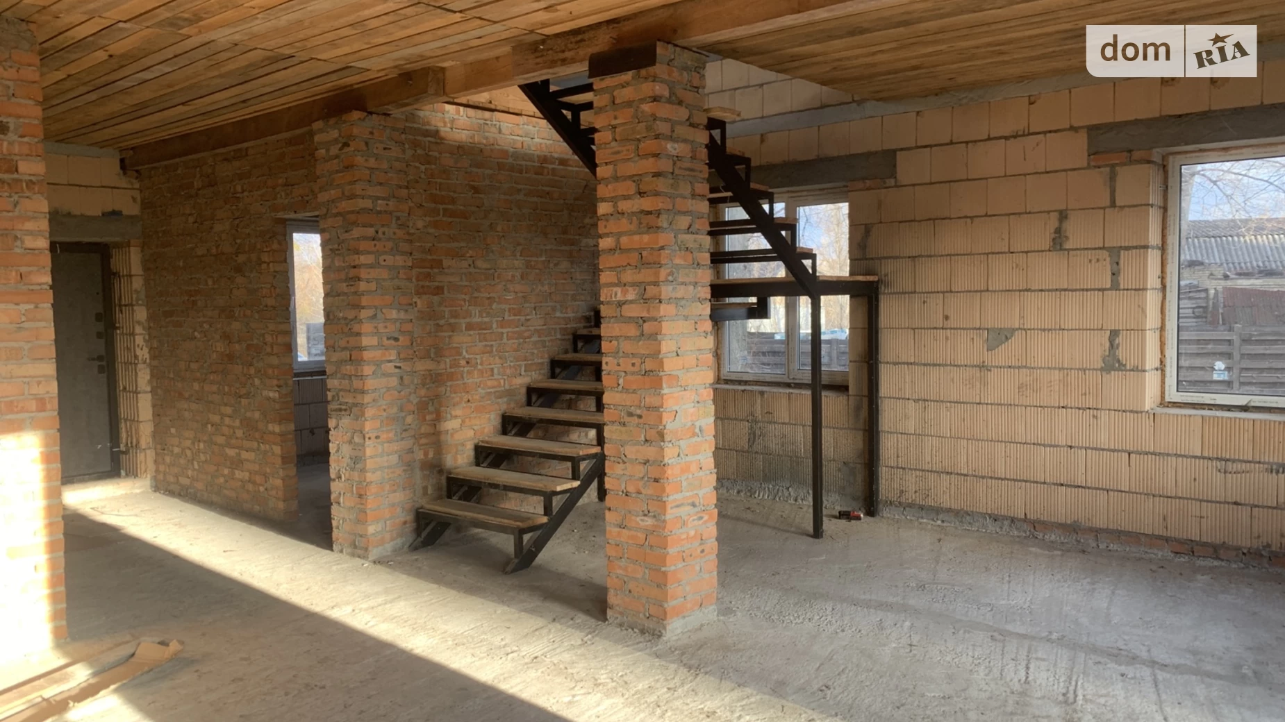 Продается дом на 2 этажа 117 кв. м с балконом, цена: 68000 $ - фото 4