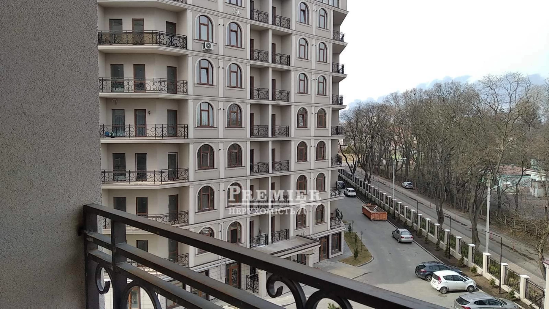 Продается 1-комнатная квартира 49 кв. м в Одессе, ул. Дача Ковалевского - фото 2
