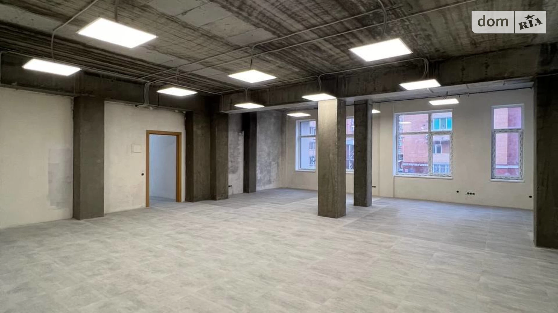 Продается офис 94 кв. м в бизнес-центре, цена: 75200 $ - фото 2