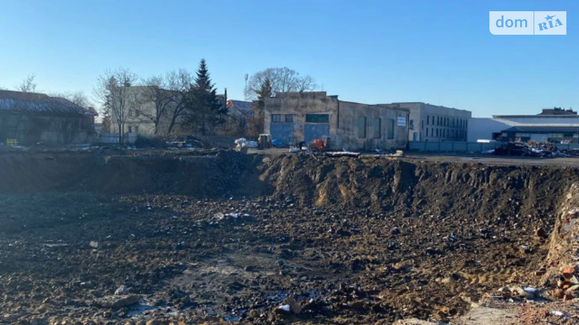 Продается 2-комнатная квартира 127.4 кв. м в Ужгороде, ул. Василия Гаджеги(Радищева), 1 - фото 2