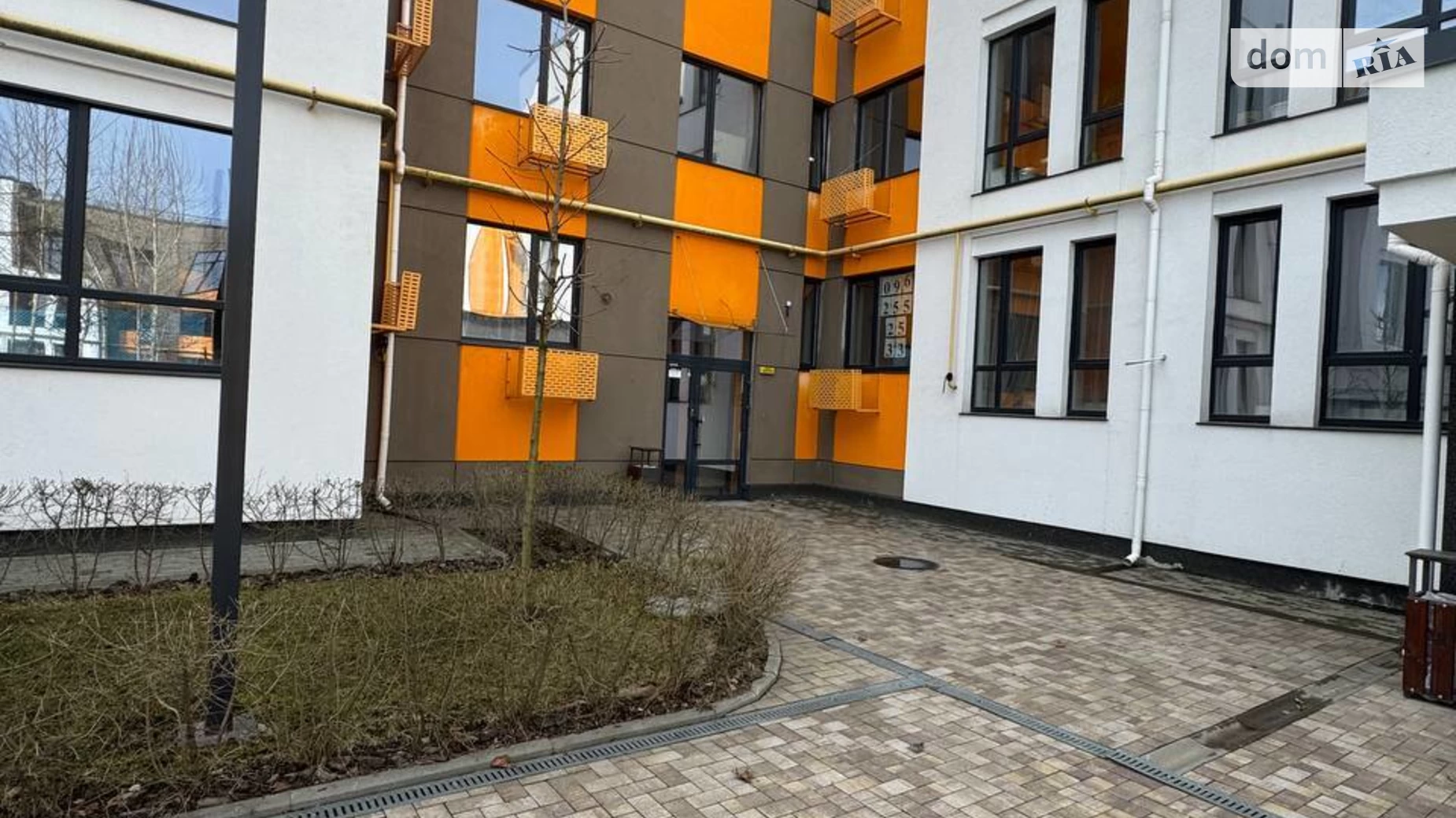Продается 3-комнатная квартира 97 кв. м в Ирпене, ул. Наталии Околитенко(Ломоносова), 81 - фото 2