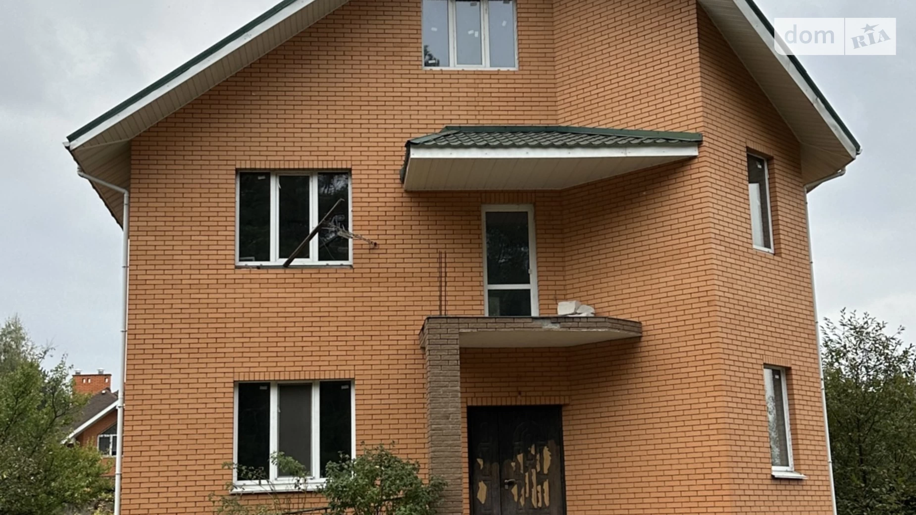 Продается дом на 3 этажа 300 кв. м с баней/сауной, цена: 120000 $ - фото 2