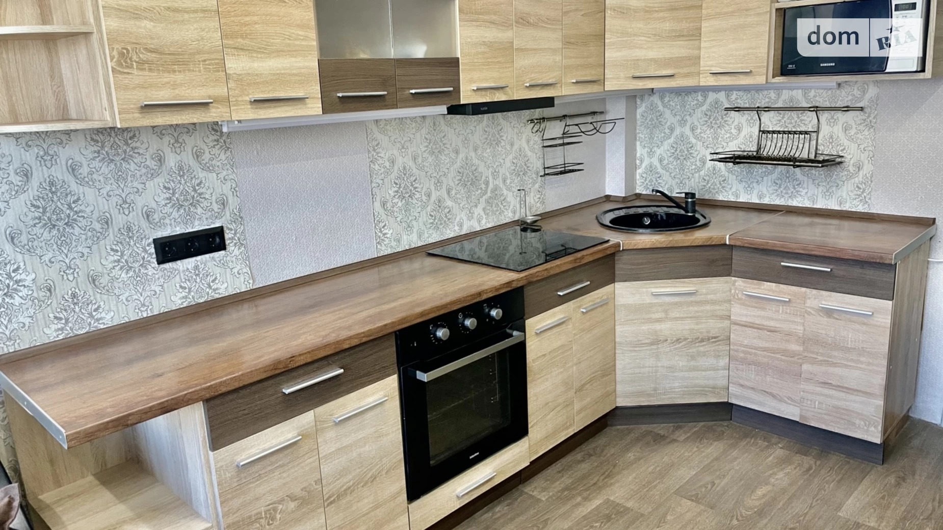 Продається 3-кімнатна квартира 70 кв. м у Кривому Розі, просп. Університетський(Гагаріна), 10 - фото 4
