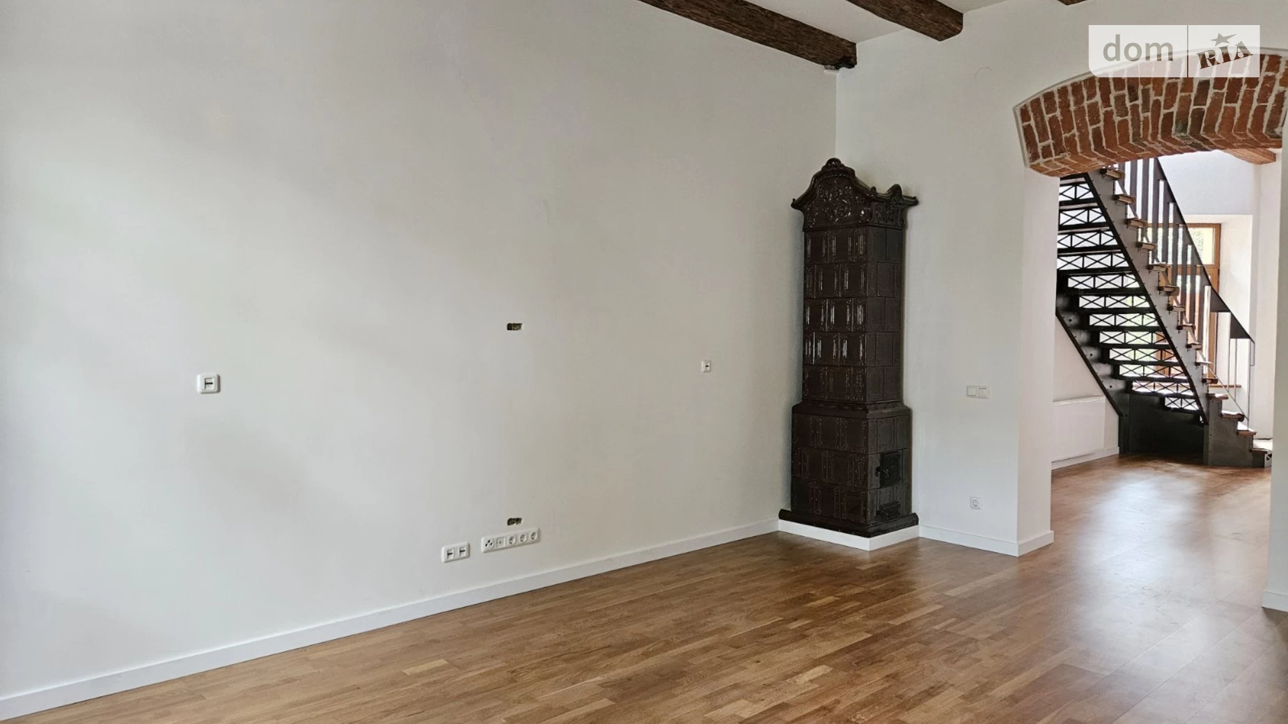 Продається 3-кімнатна квартира 112.2 кв. м у Львові, вул. Романчука - фото 2