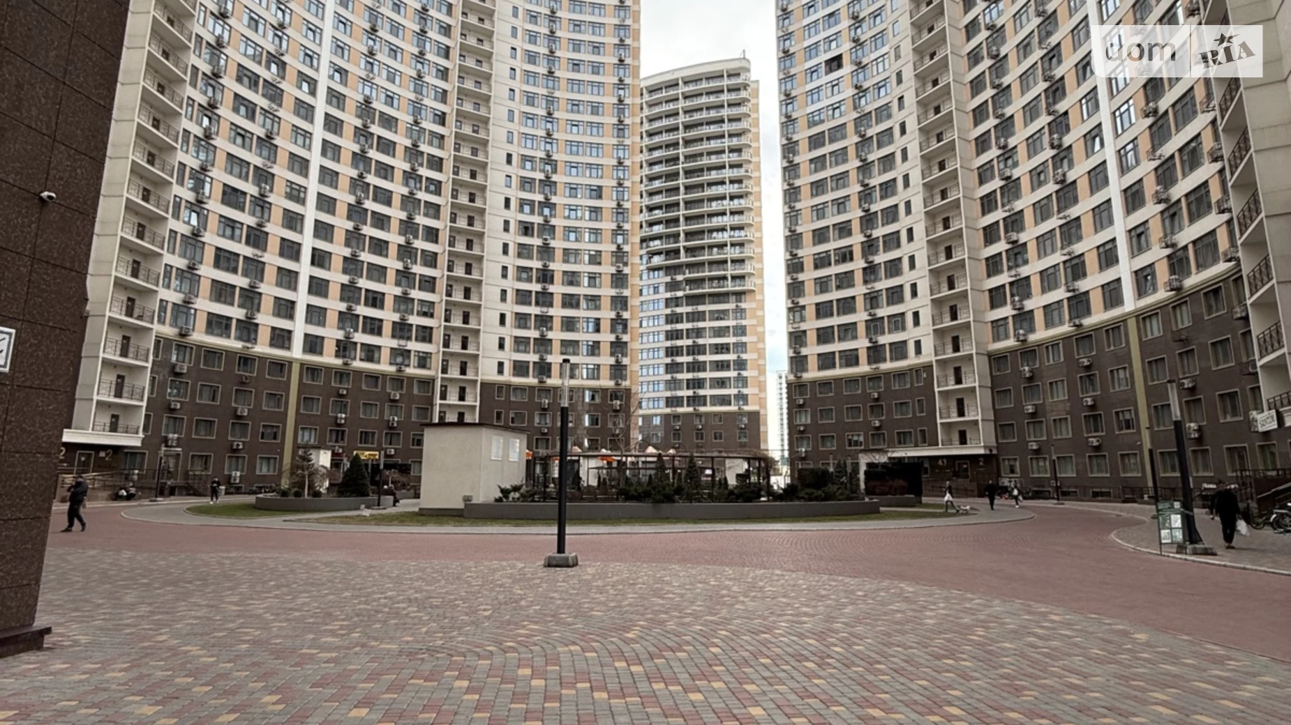 Продається 1-кімнатна квартира 40 кв. м у Одесі, вул. Валерія Самофалова - фото 2