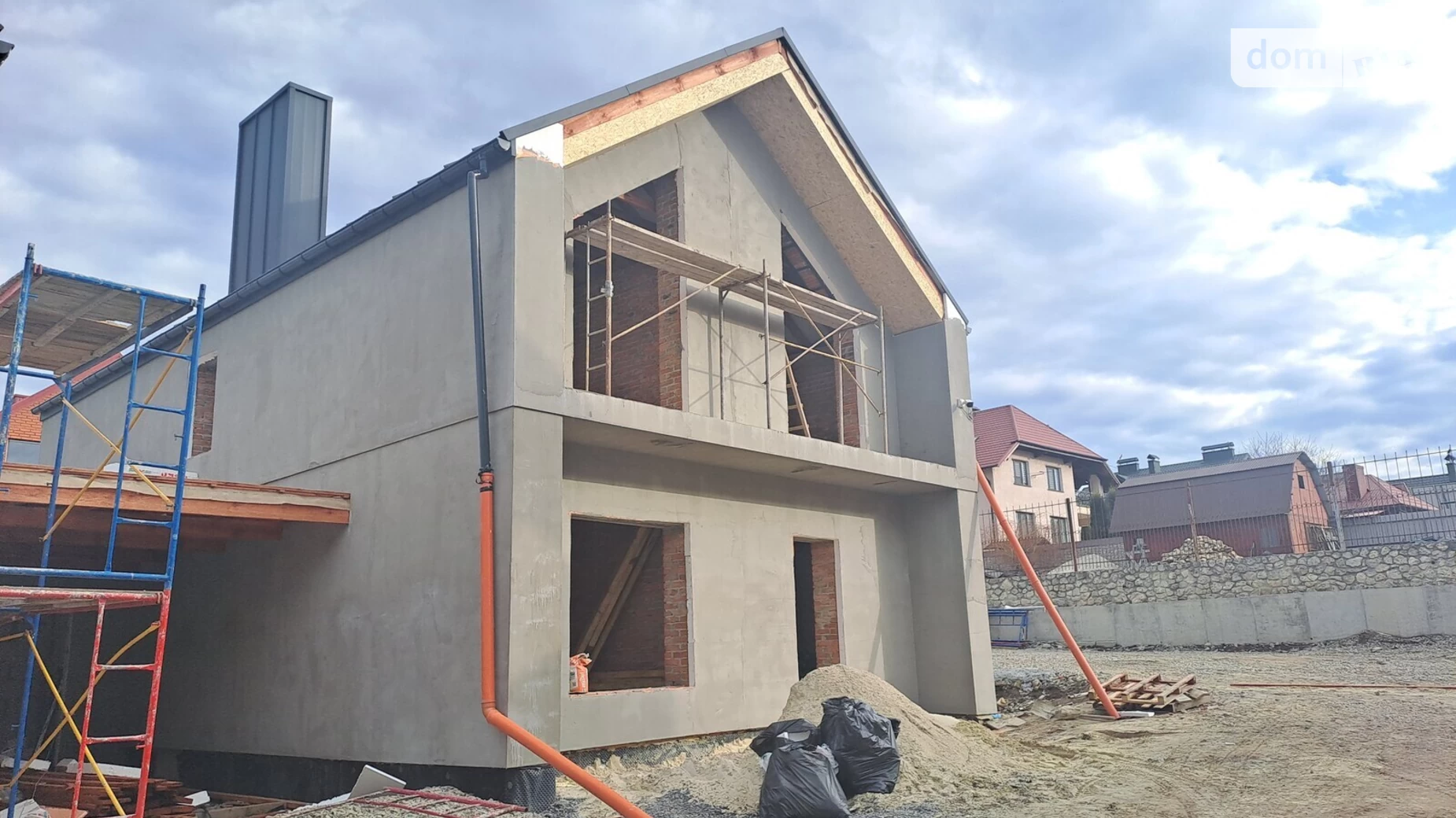 Продается дом на 2 этажа 152 кв. м с камином, цена: 85000 $ - фото 5