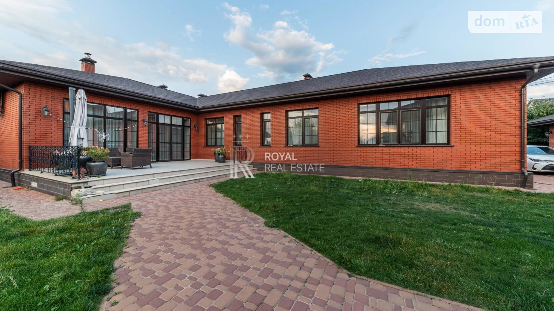 Продается одноэтажный дом 229.9 кв. м с гаражом, цена: 390000 $ - фото 2