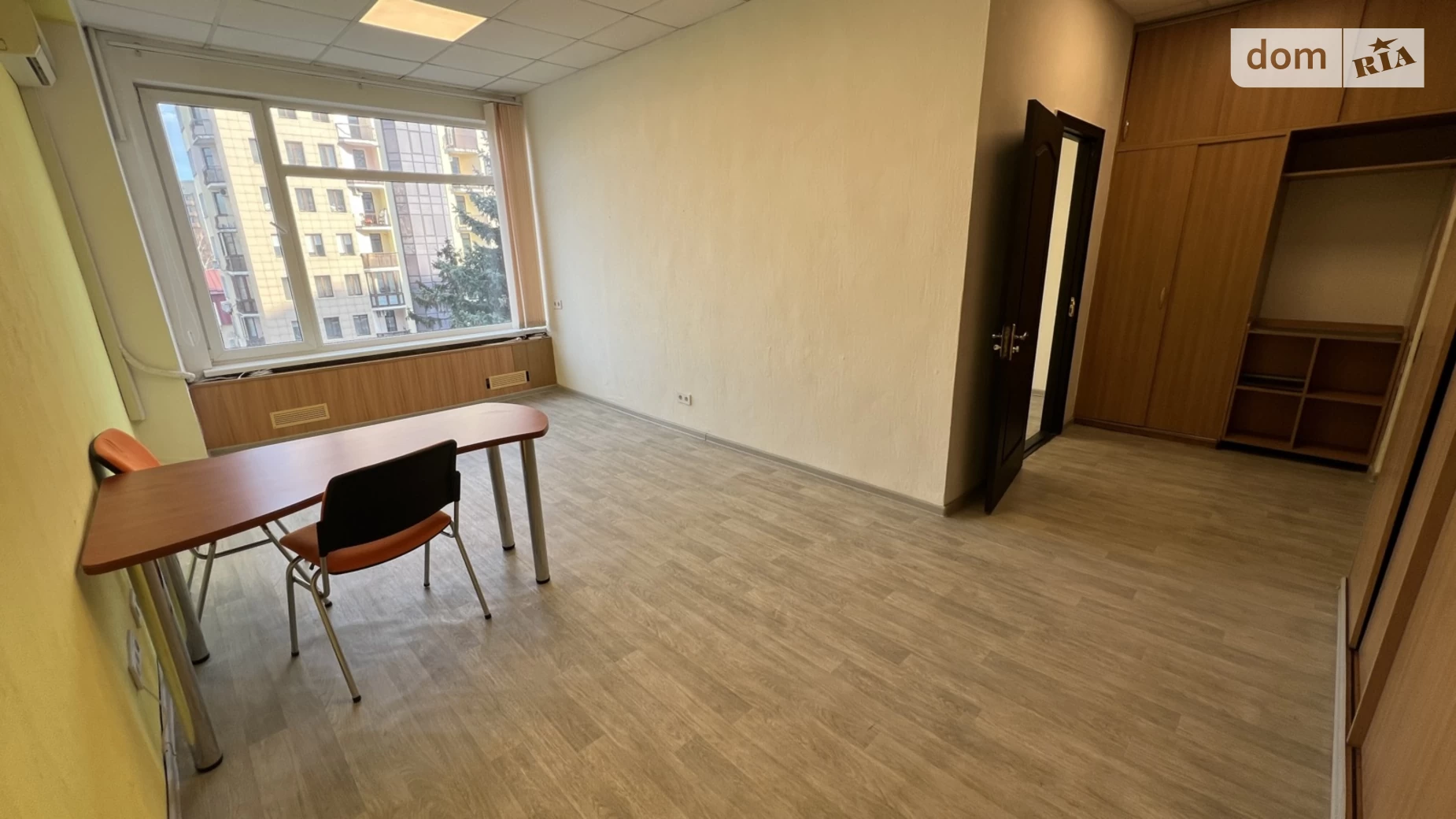 Сдается в аренду офис 40 кв. м в бизнес-центре, цена: 12000 грн - фото 2