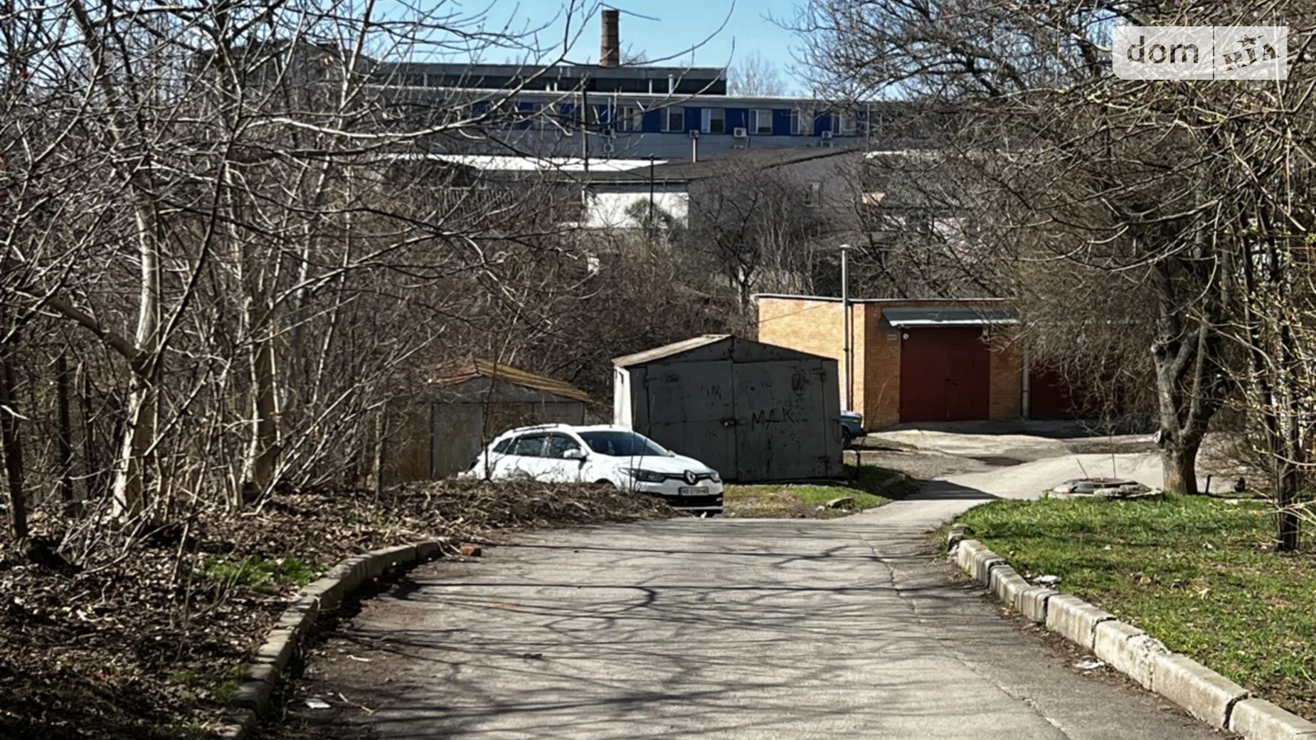 Сдается в аренду отдельно стоящий гараж универсальный на 20 кв. м, цена: 2000 грн - фото 2
