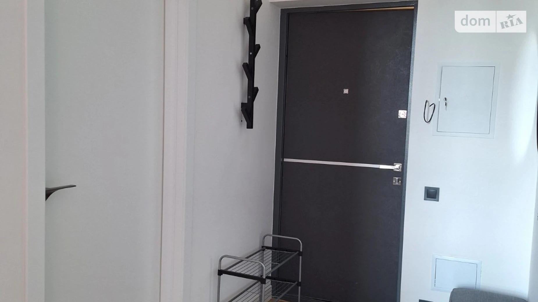 Продается 1-комнатная квартира 32 кв. м в Киеве, ул. Набережно-Рыбальская дорога, 27 - фото 3