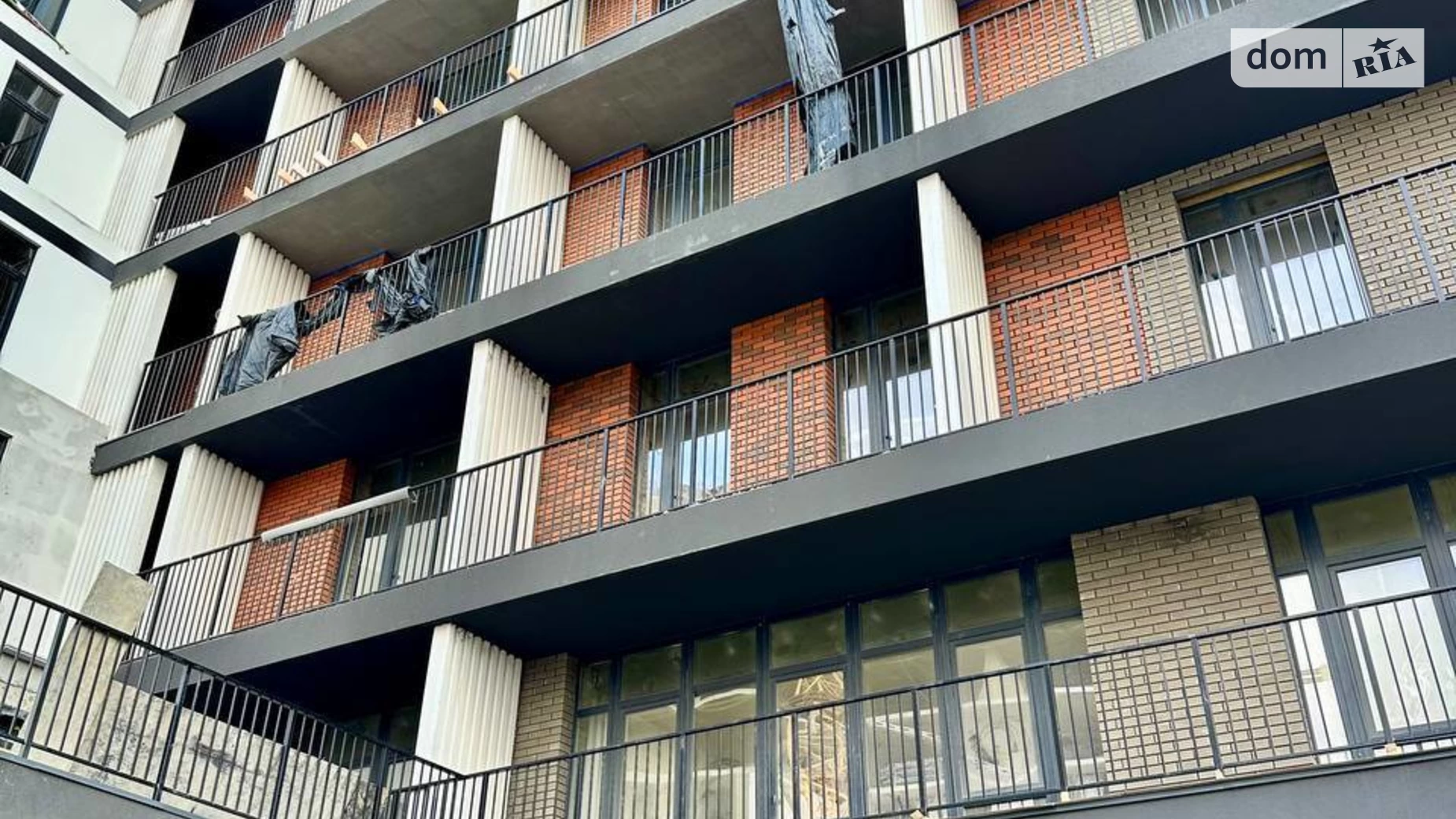 Продается 1-комнатная квартира 55 кв. м в Одессе - фото 2