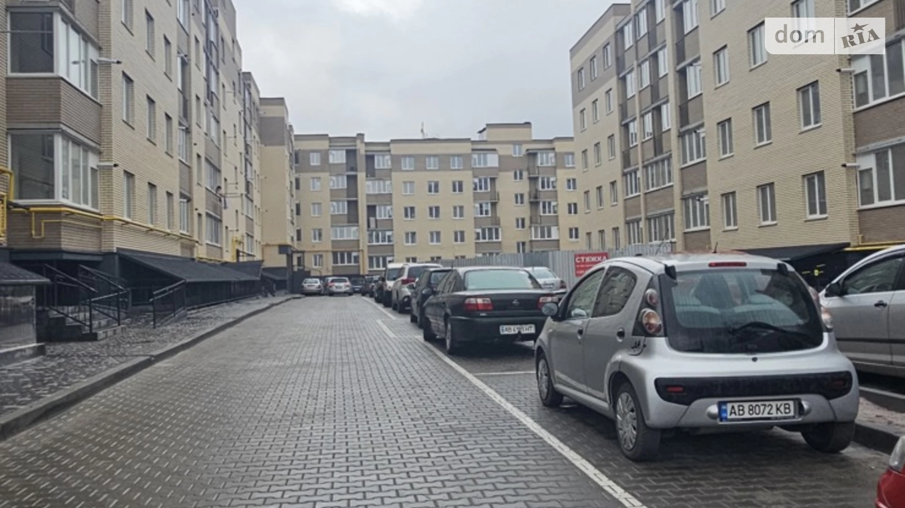 Продається 1-кімнатна квартира 38 кв. м у Стрижавці, вул. Київська, 224/9 - фото 2