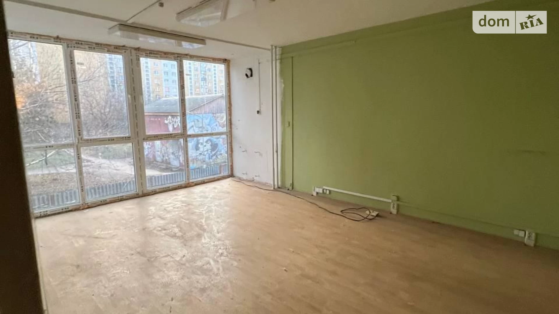 вул. Свободи Генерала, 9А П'яний базар Ужгород, цена: 700000 $ - фото 3