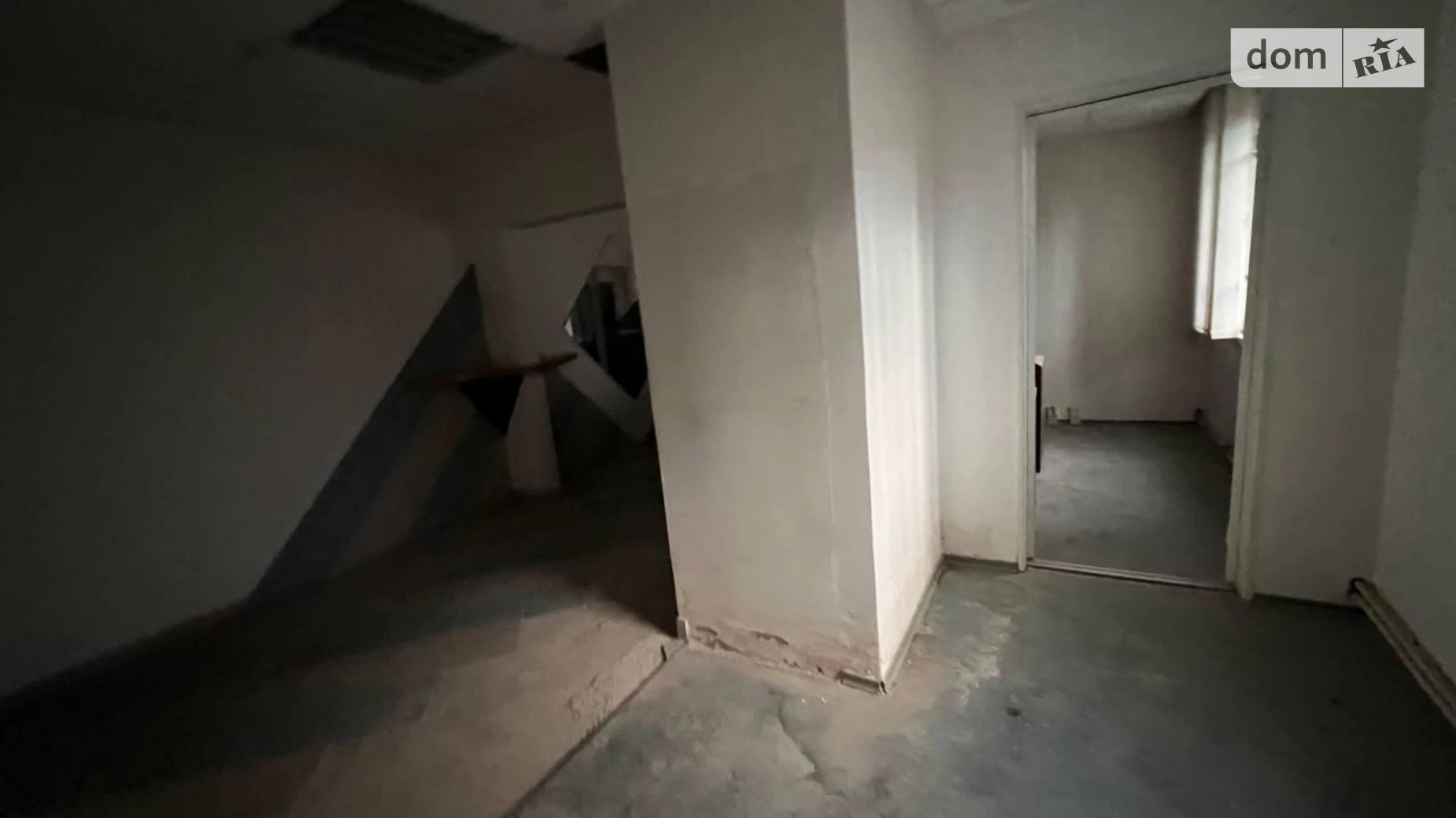 вул. Свободи Генерала, 9А П'яний базар Ужгород, цена: 700000 $ - фото 4