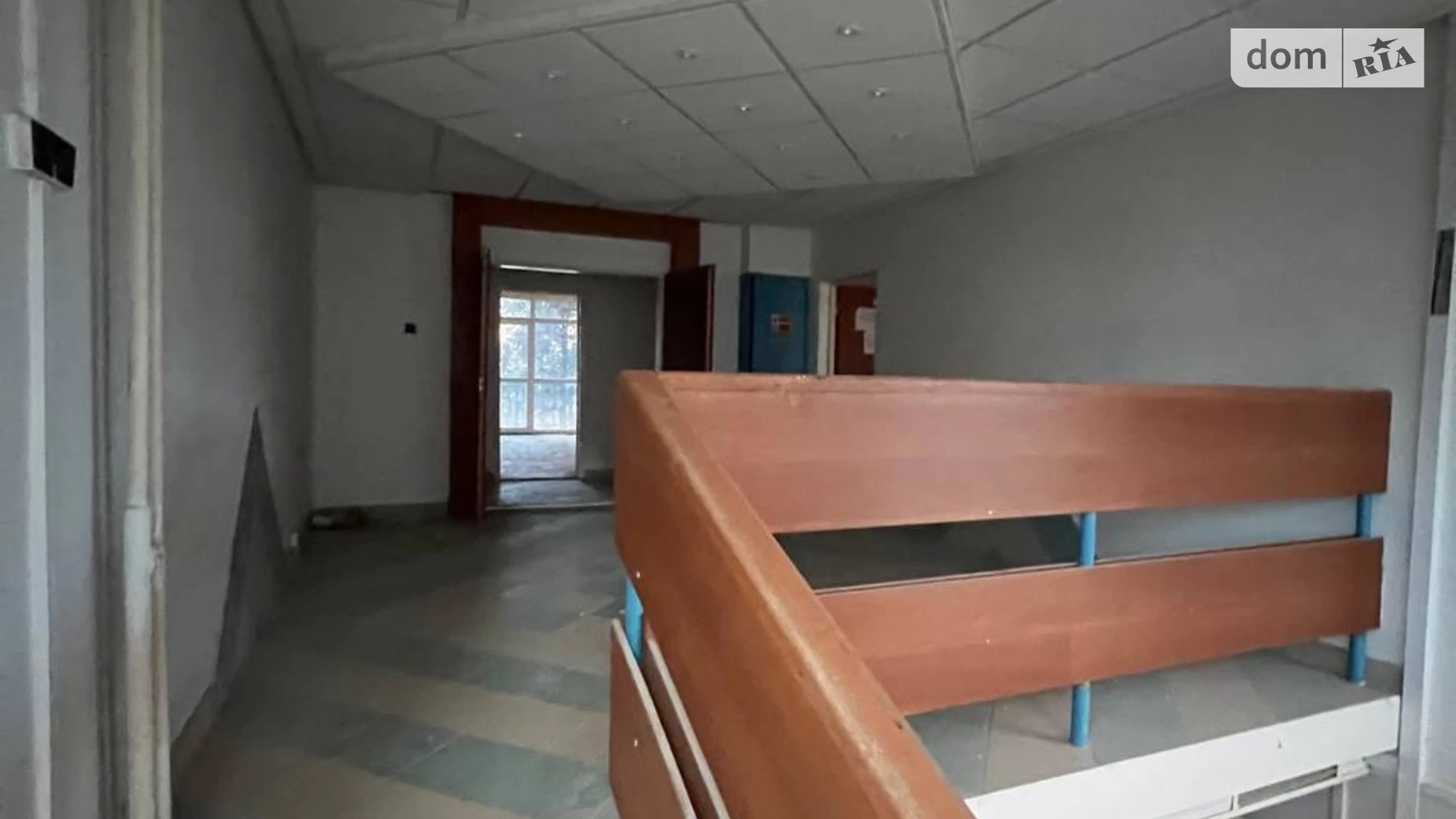 вул. Свободи Генерала, 9А П'яний базар Ужгород, цена: 700000 $ - фото 5