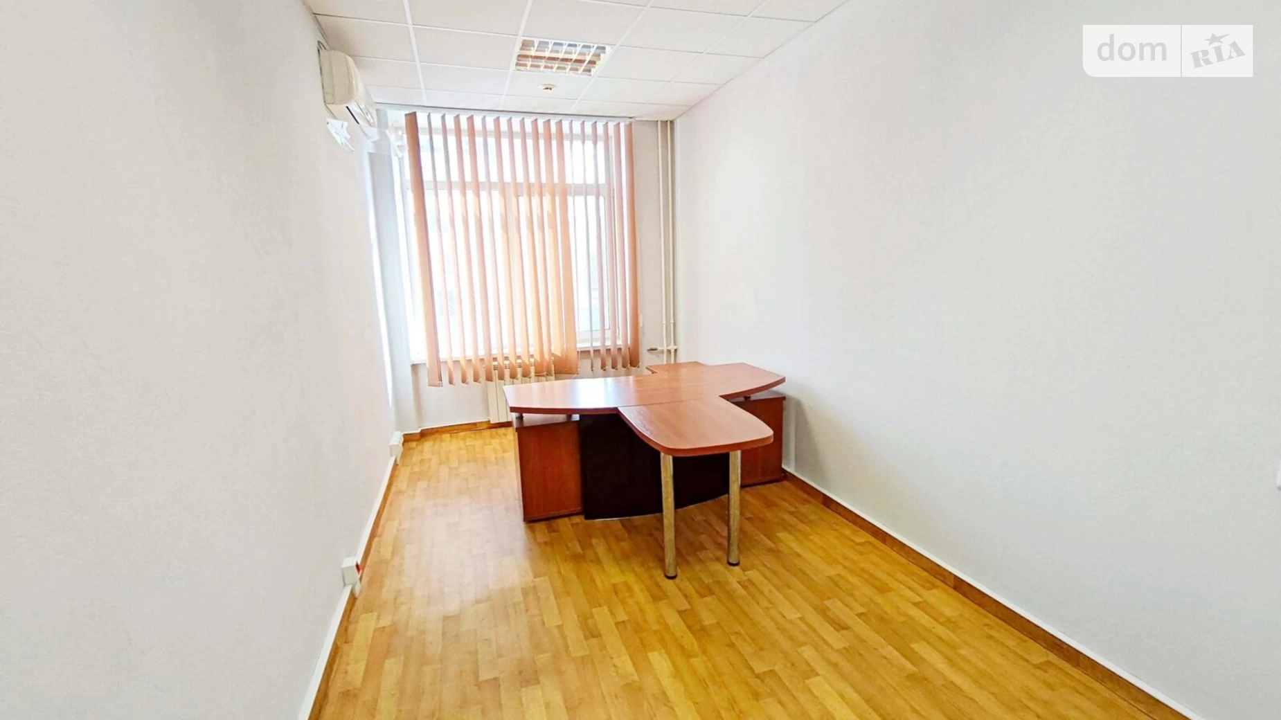 Сдается в аренду офис 59 кв. м в бизнес-центре, цена: 15980 грн - фото 4