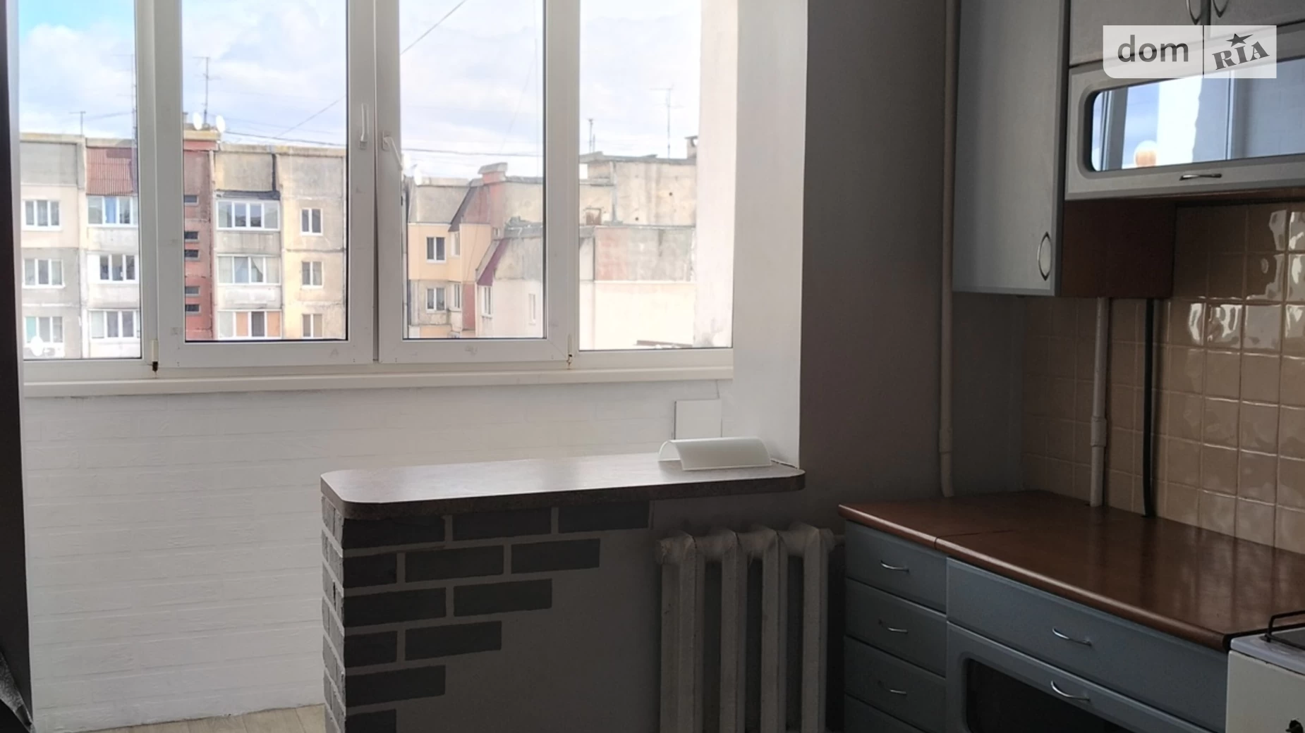 Продается 1-комнатная квартира 40 кв. м в Житомире, ул. Маликова - фото 2