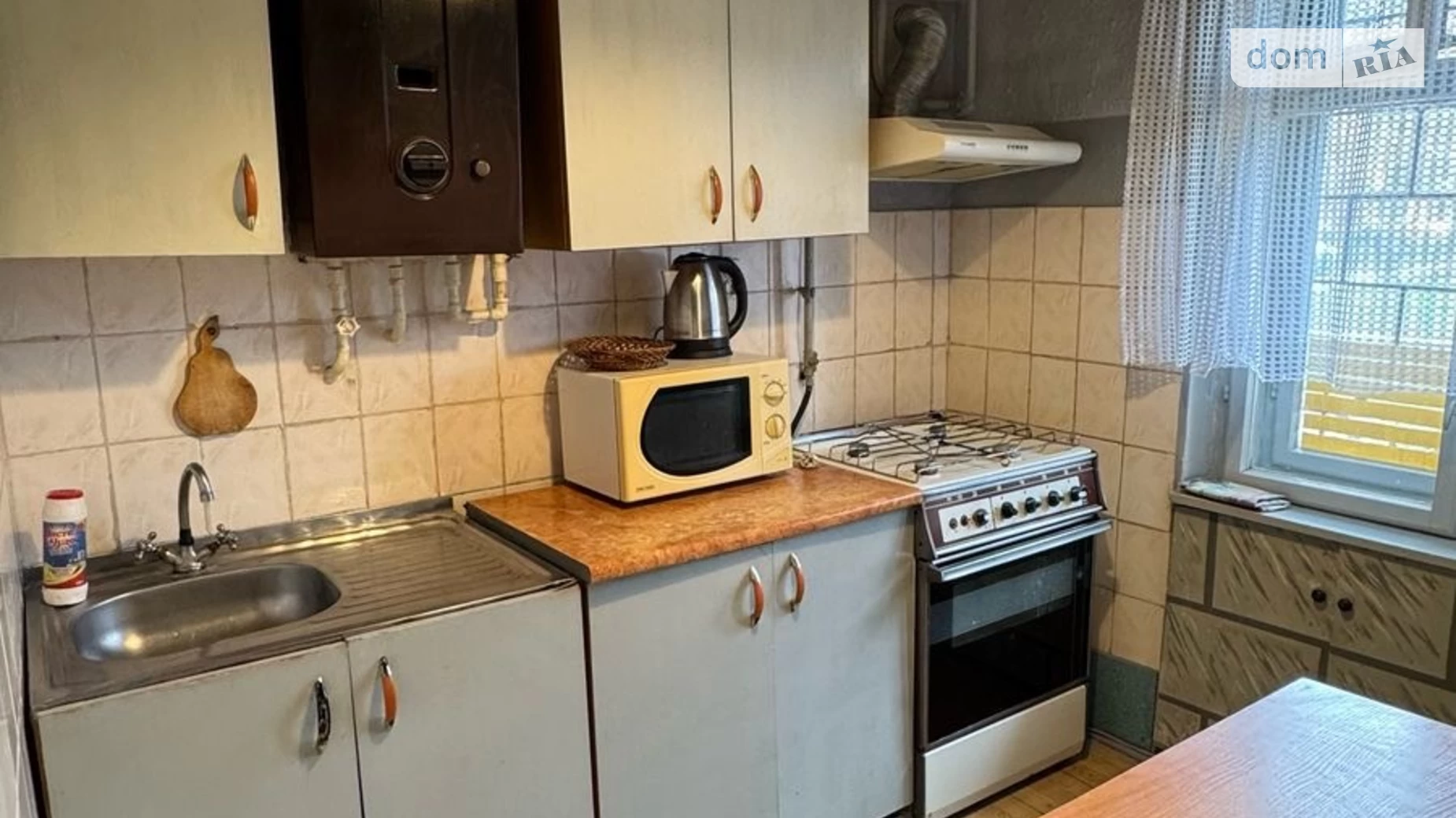 Продается 2-комнатная квартира 41.8 кв. м в Ужгороде, ул. Станционная - фото 2
