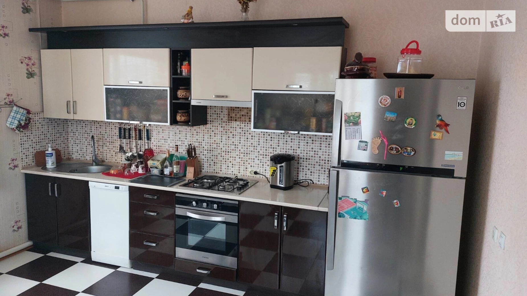 Продается дом на 2 этажа 240 кв. м с гаражом, цена: 130000 $ - фото 5