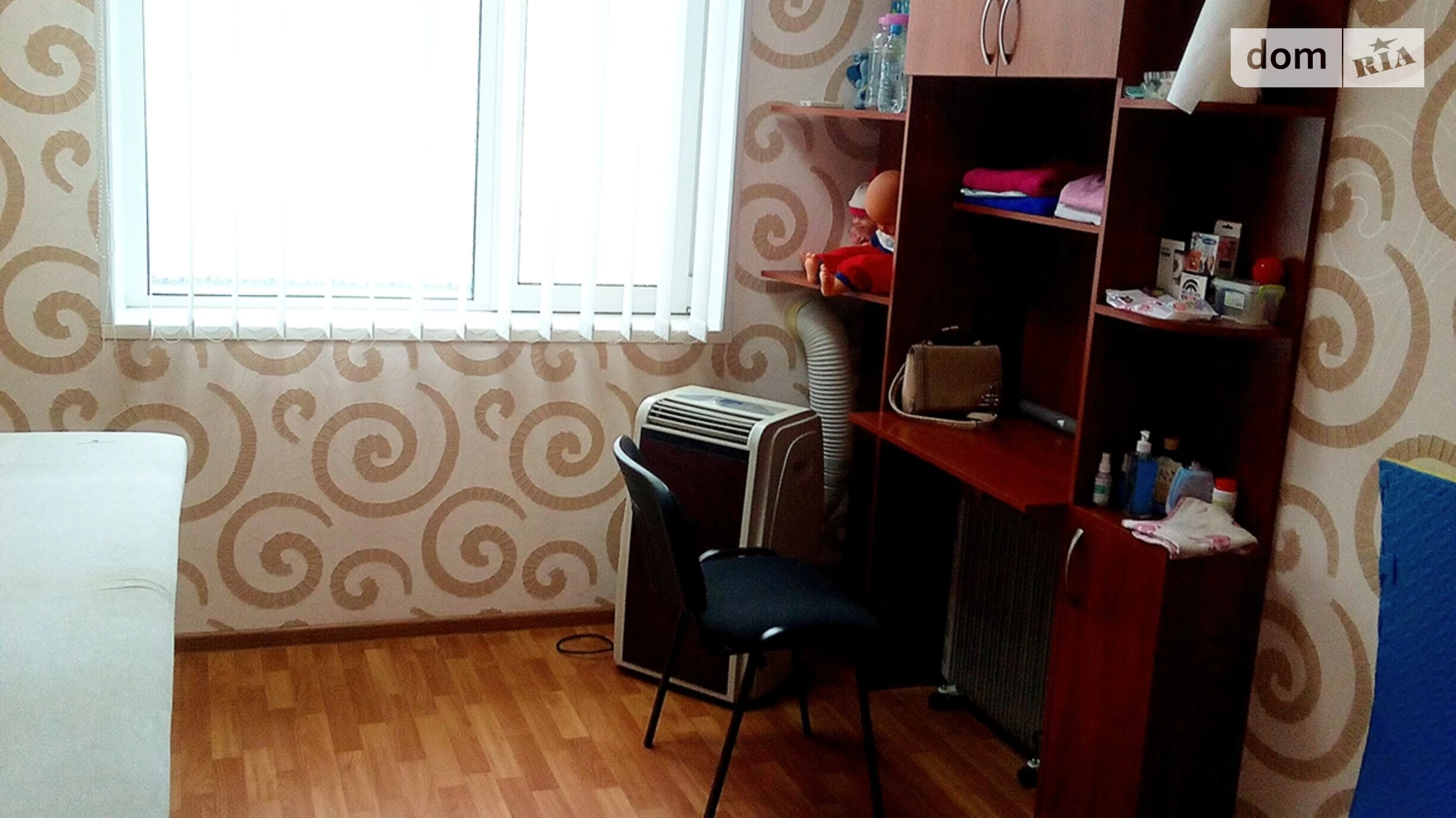 Продается офис 18 кв. м в бизнес-центре, цена: 10500 € - фото 2